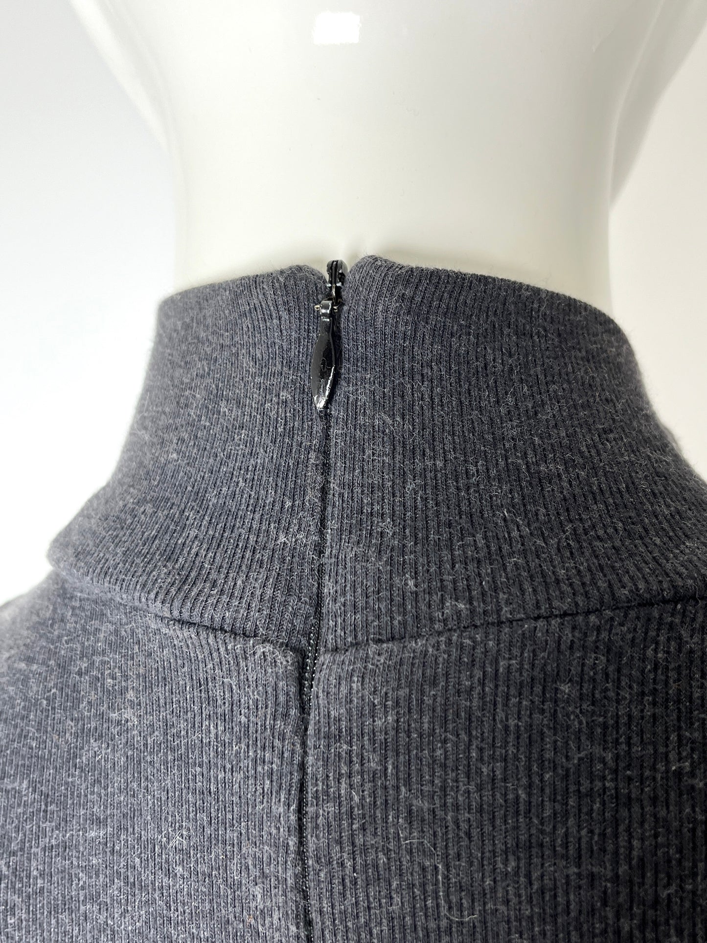 Brunello Cucinelli Gray Mock Neck Short Sleeve Top Shirt L