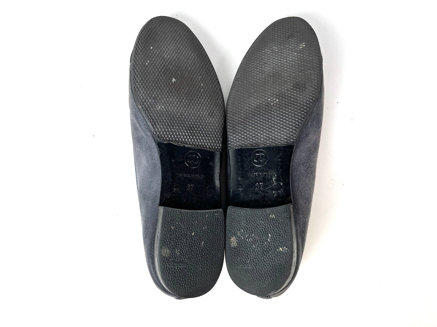 CHANEL Black Dark Gray CC Logo Ballerina Leather Flats 37, 6.5