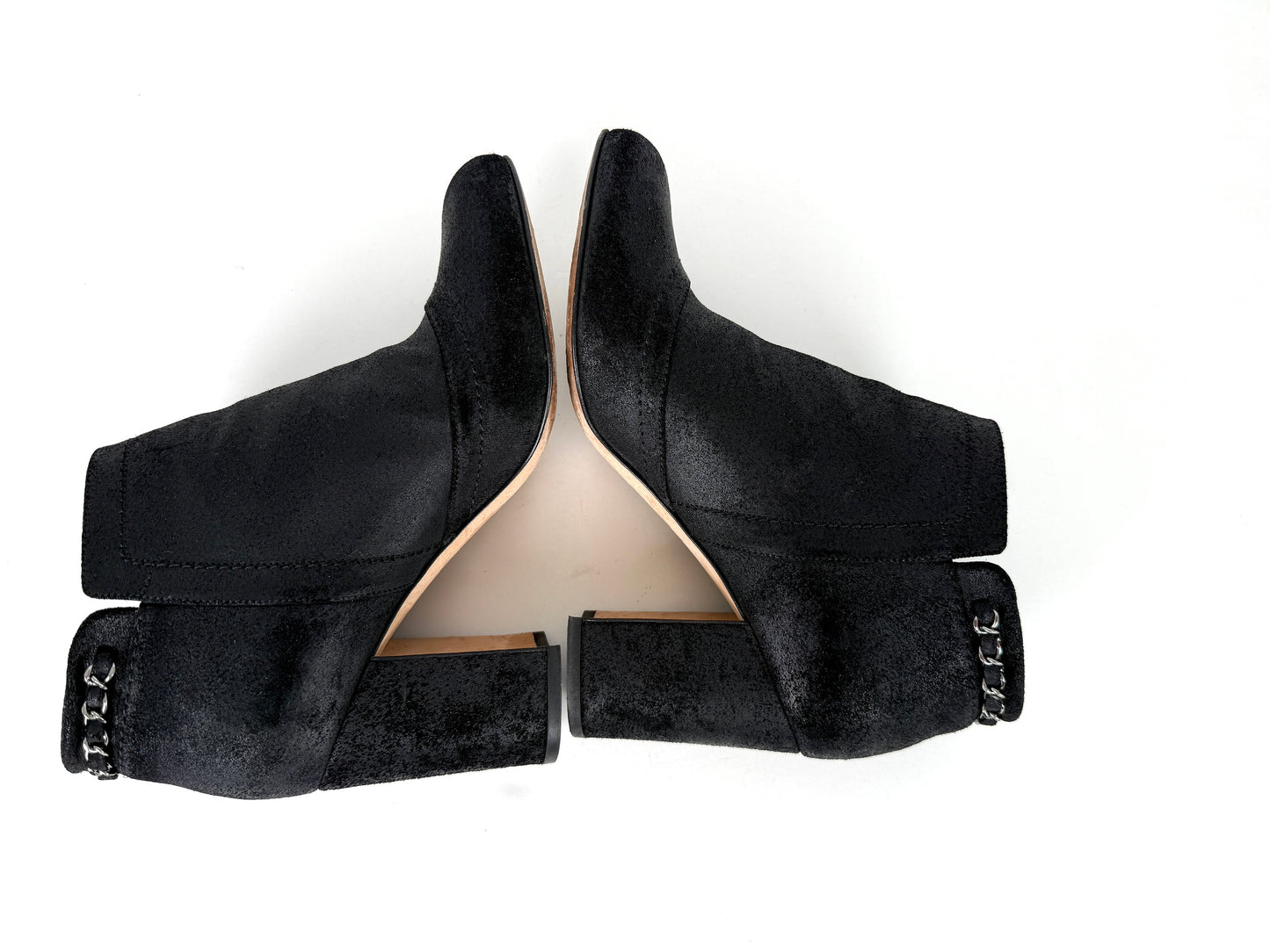 CHANEL Interlocking CC Chain Logo Black Ankle Booties Boots 38.5 8
