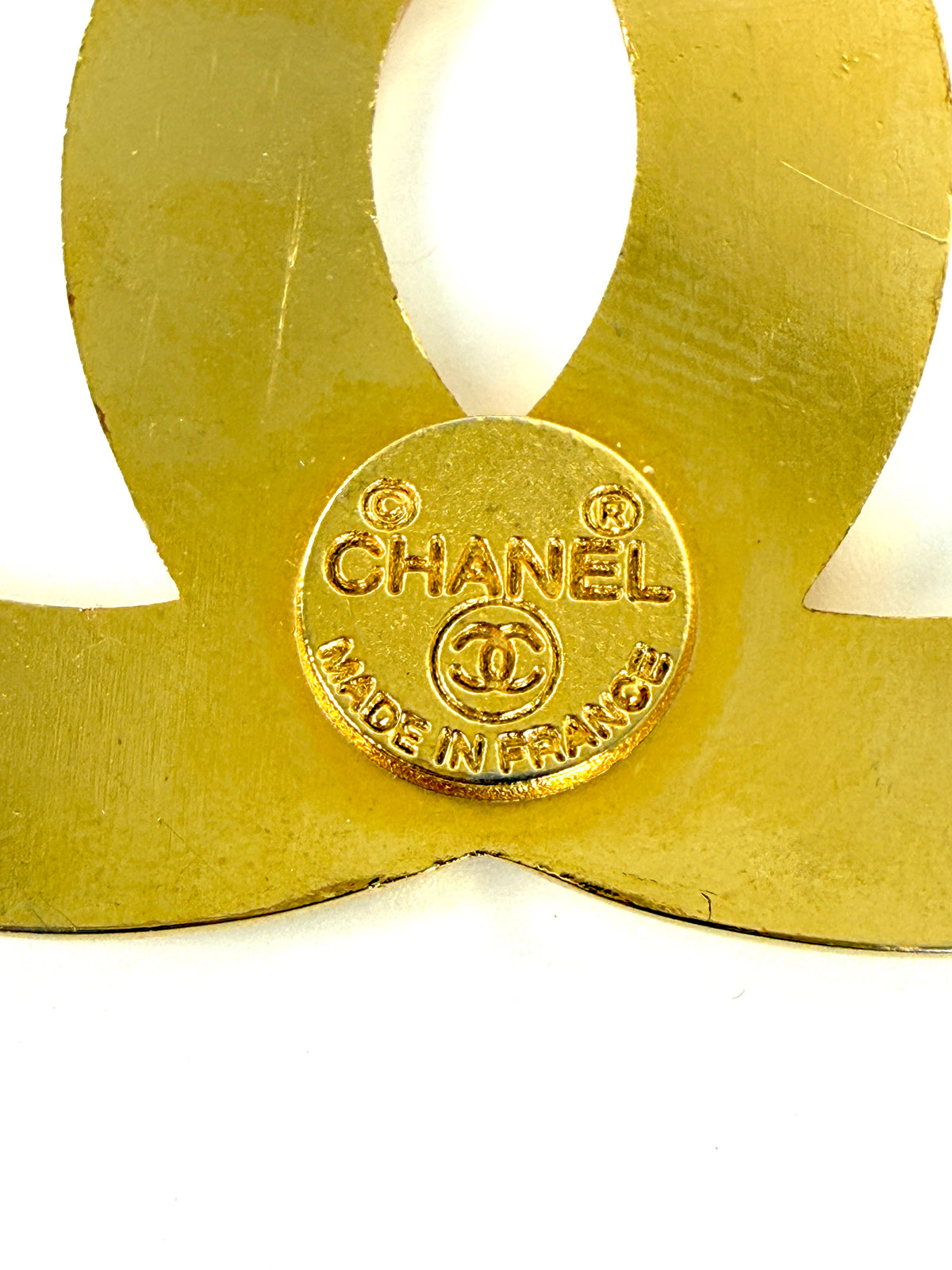 CHANEL CC Vintage Gold Plated 1971-1980 Logo Brooch Pin