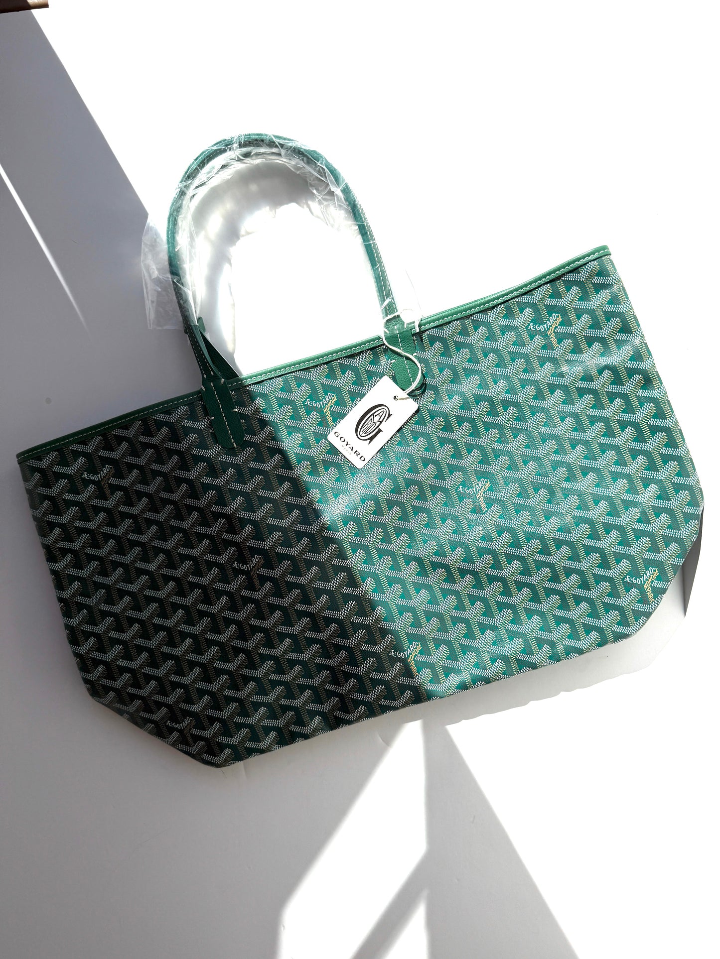 New GOYARD Goyardine Saint Louis PM Green Tote Bag with Pouch