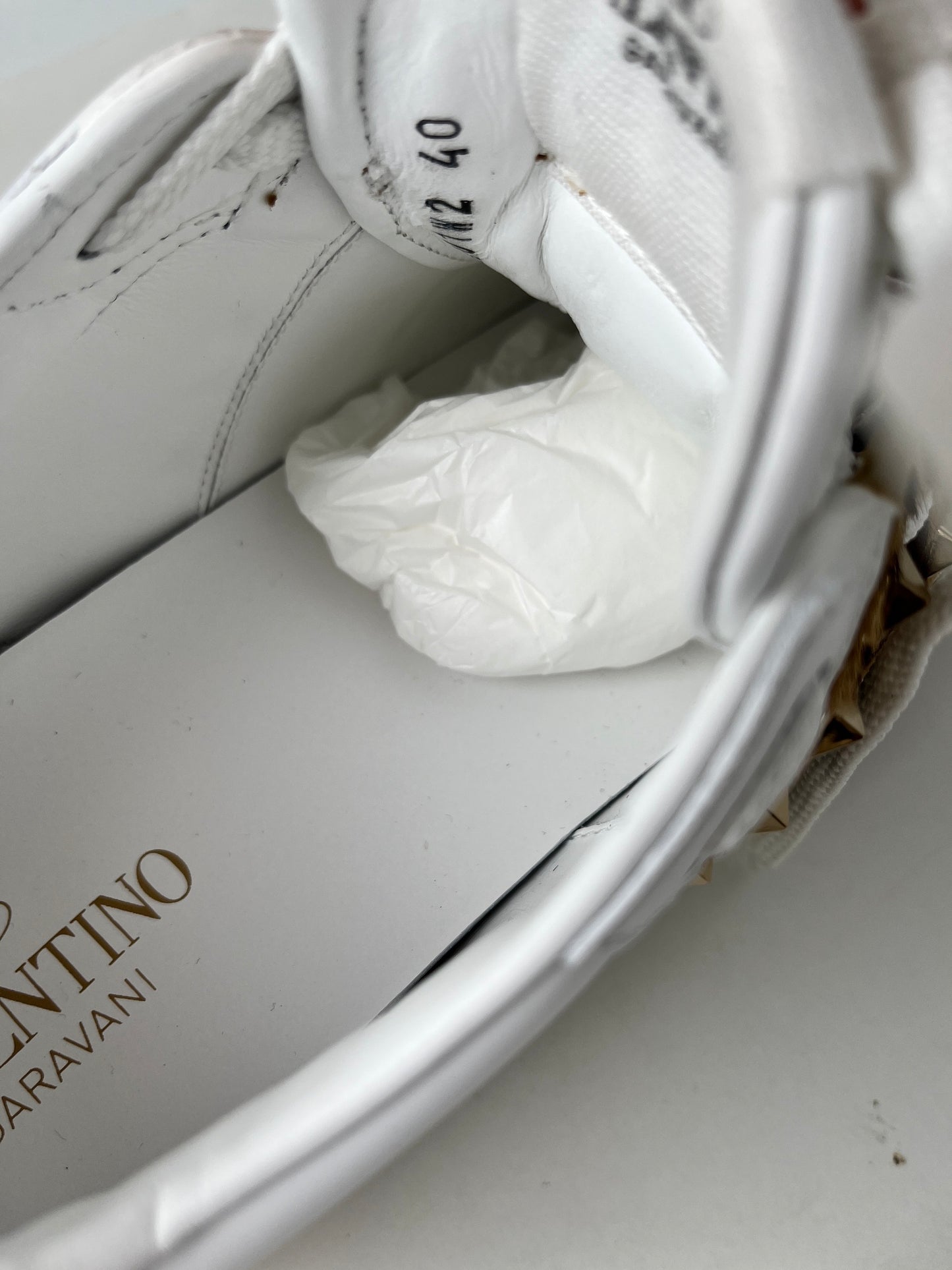 New Valentino Garavani Untitled White Animal Print Rockstud Leather Sneakers 40 9.5