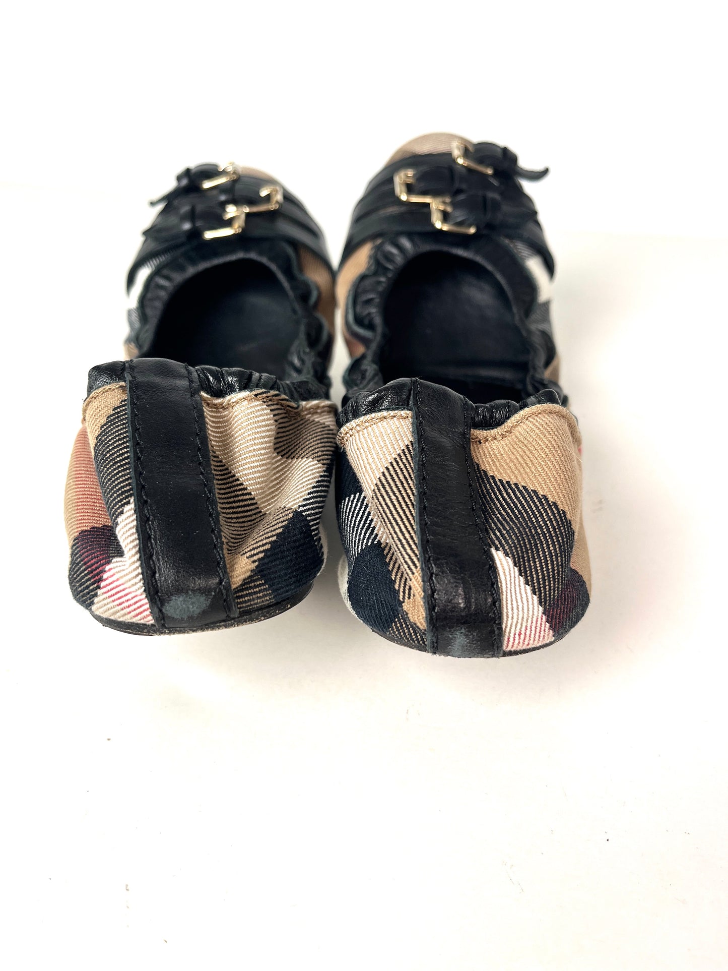 BURBERRY Bridle House check Falconer Black Canvas Ballerina Flats 37 7
