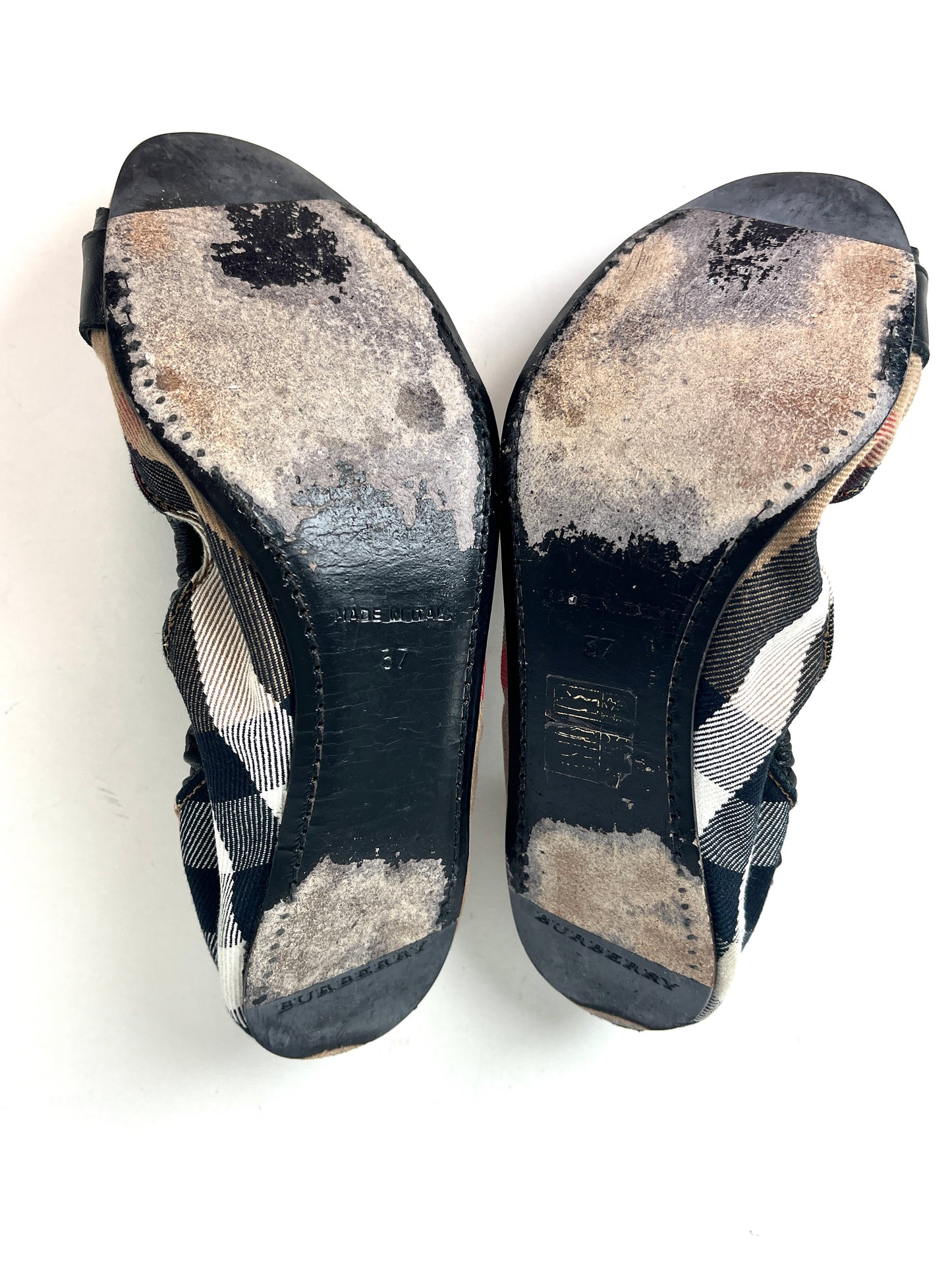 BURBERRY Bridle House check Falconer Black Canvas Ballerina Flats 37 7