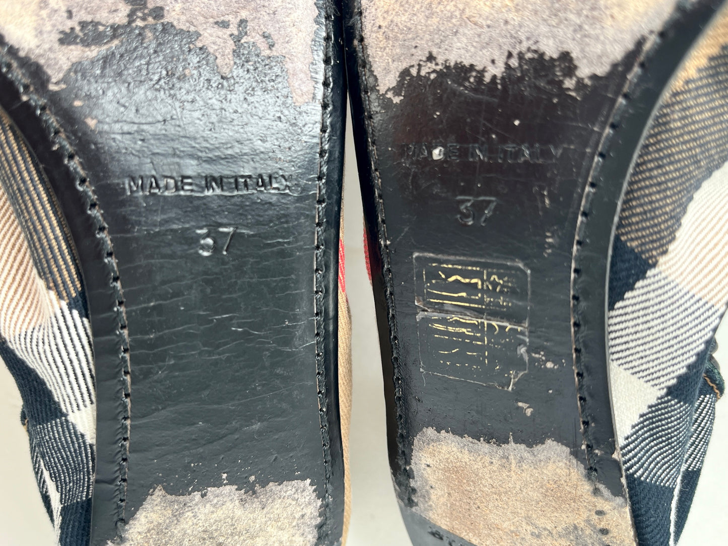 BURBERRY Bridle House check Falconer Black Canvas Ballerina Flats 37 7