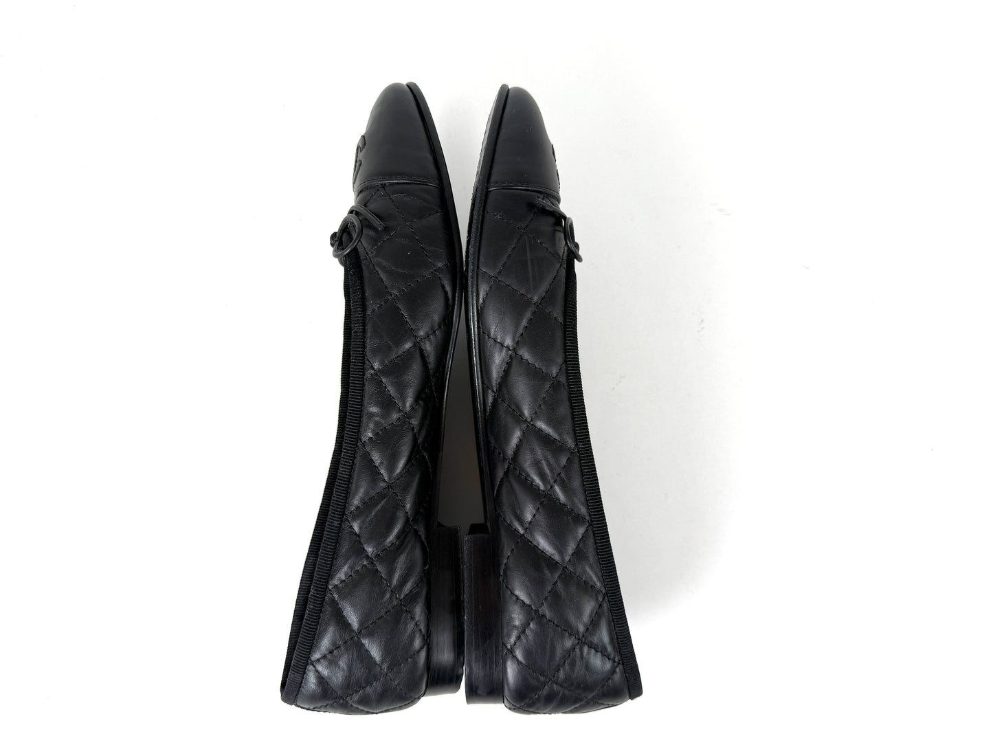 CHANEL Cap Toe Classic Black CC Logo Flats 38.5 8