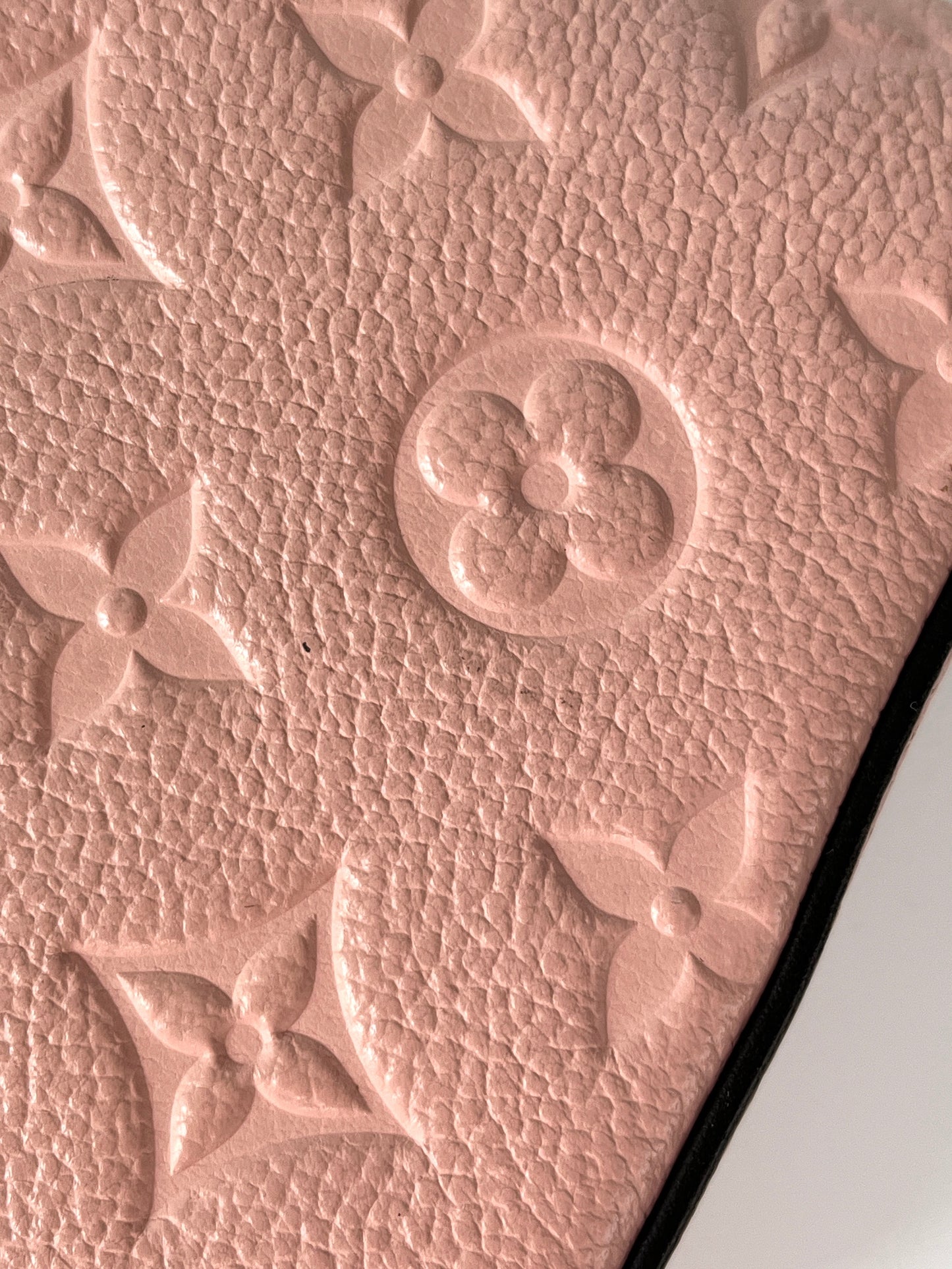 LOUIS VUITTON Felicie Rose Poudre Pink Monogram Empreinte Leather Pochette