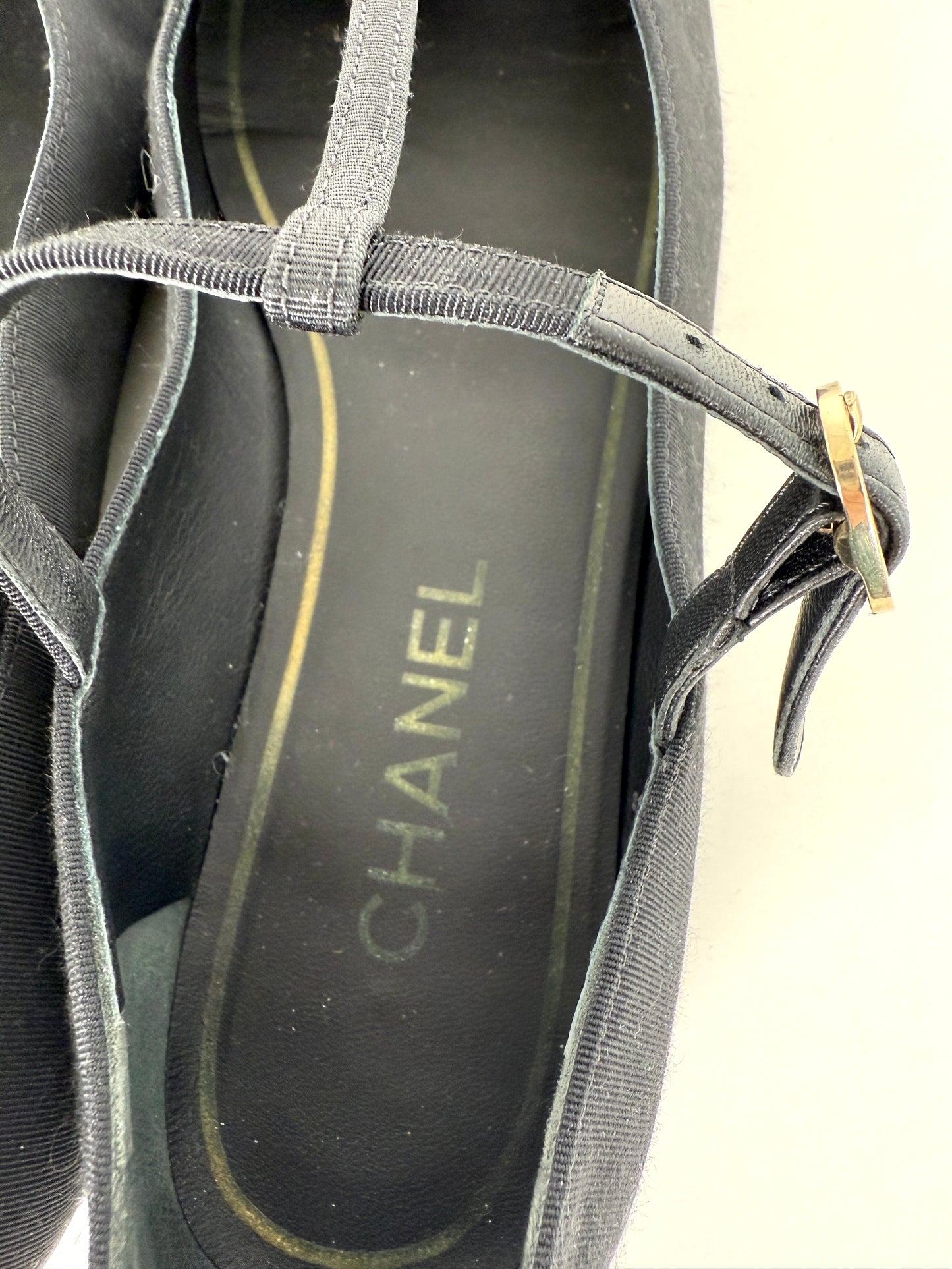 CHANEL Cap Toe Mary Jane Satin Patent Leather CC Logo Low Heel Pumps 39 8.5
