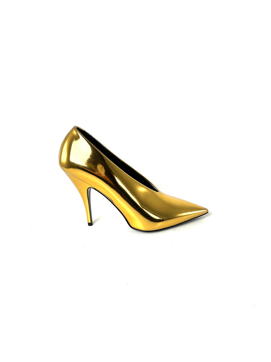 Stella McCartney Pointed Tow V Neck Metallic Gold Pumps Heels 38 7.5