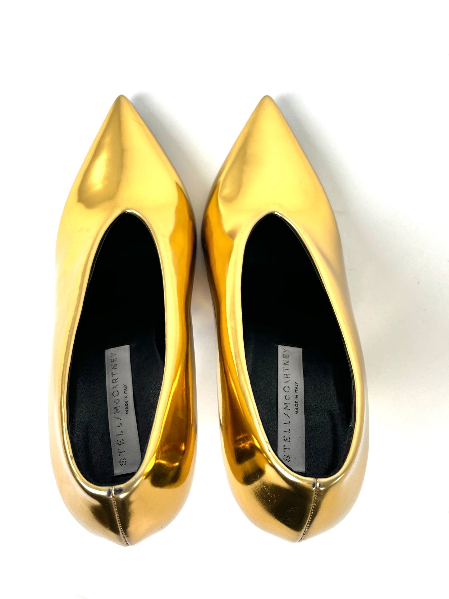 Stella McCartney Pointed Tow V Neck Metallic Gold Pumps Heels 38 7.5