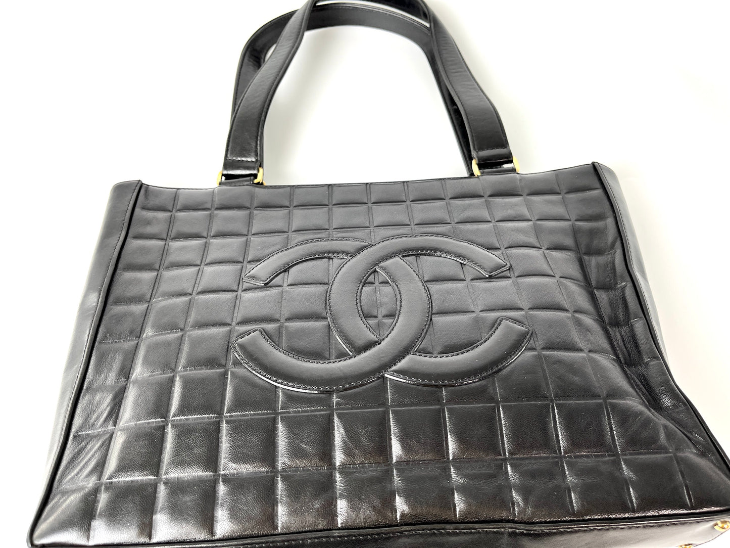 Vintage CHANEL Chocolate Bar Black Leather Shoulder Bag