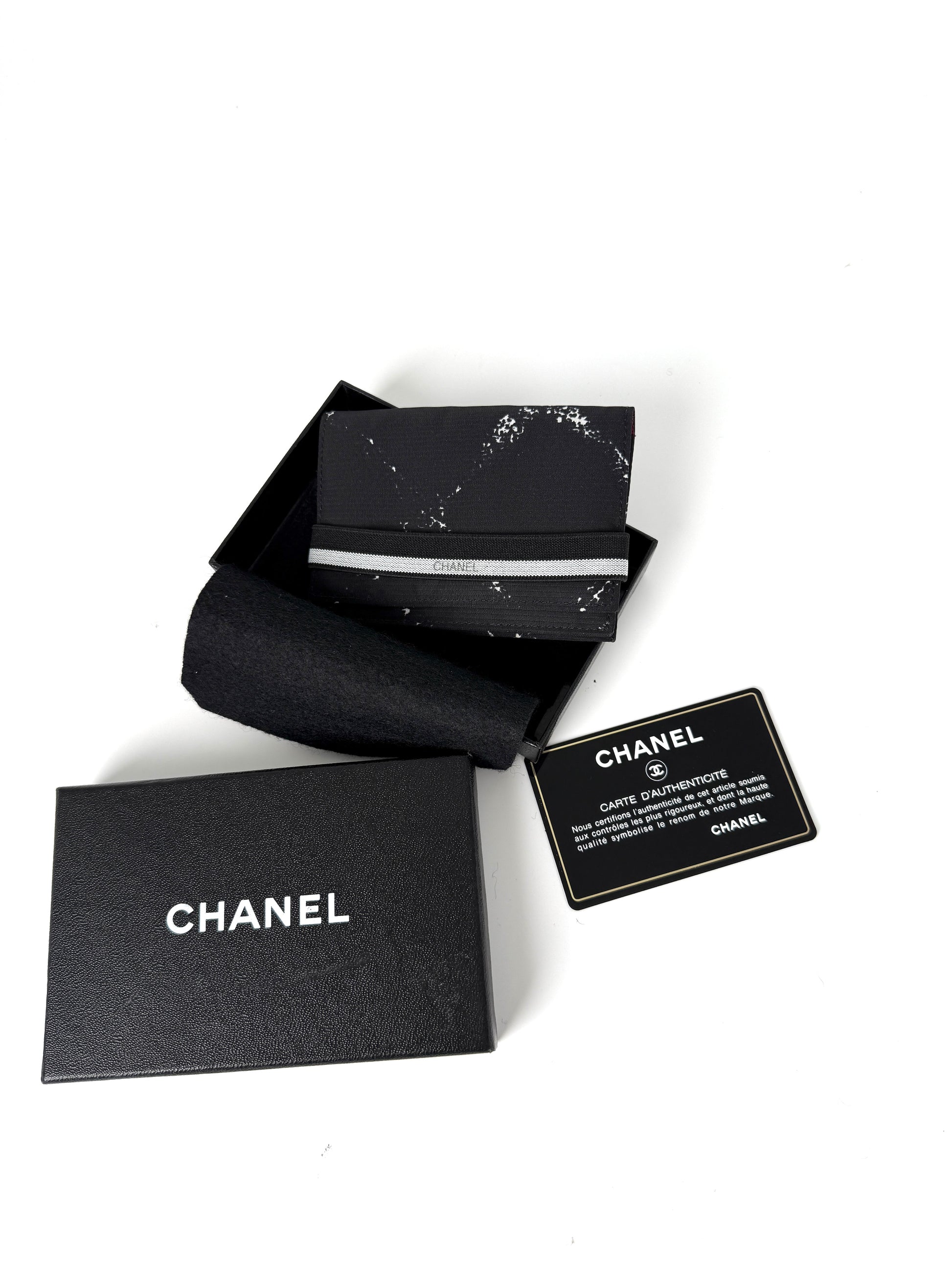 Vintage CHANEL Nylon Black White Small Card Case