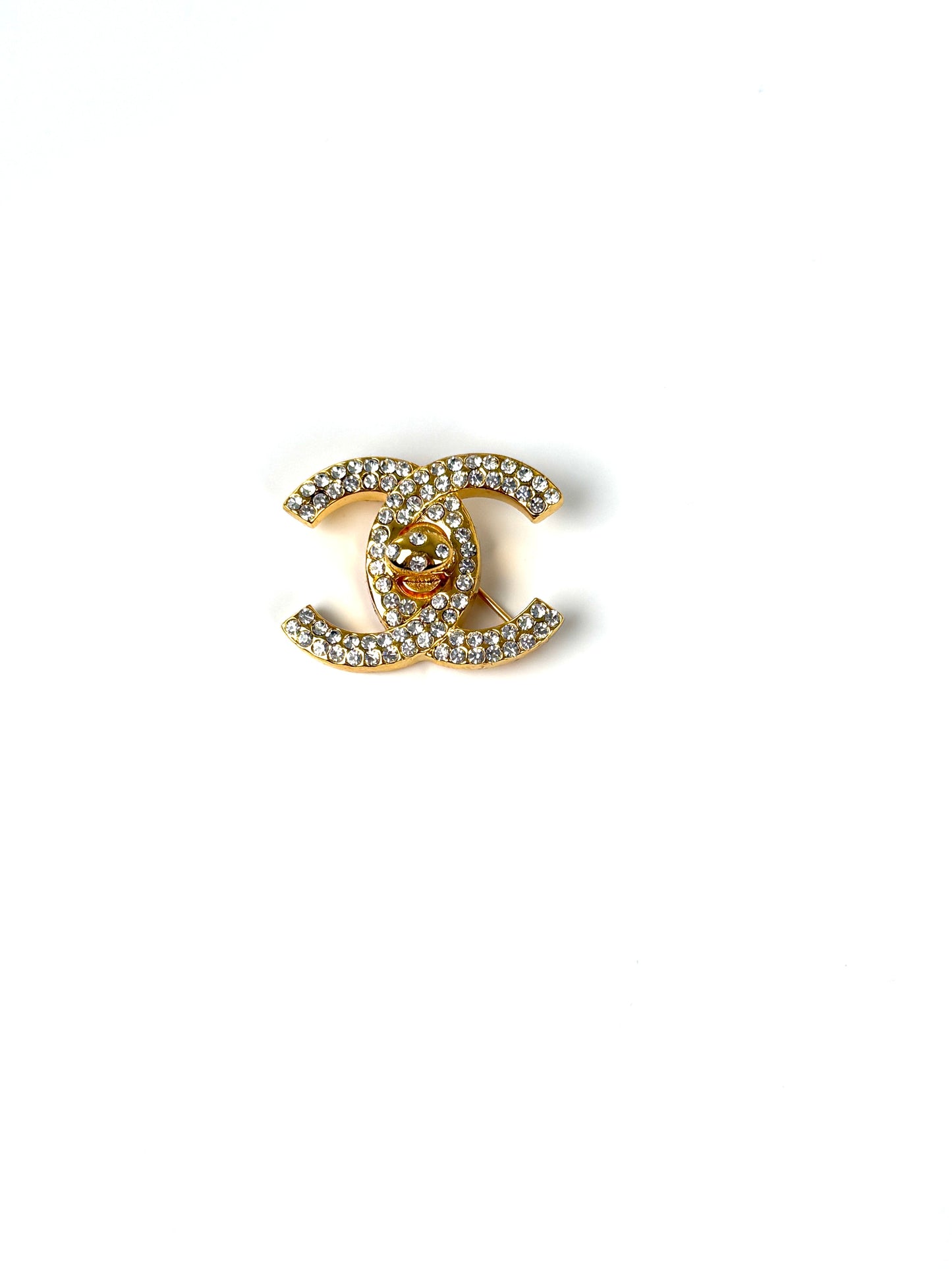 CHANEL Turnlock CC Gold Rhinestone CC Logo 96 Brooch Pin
