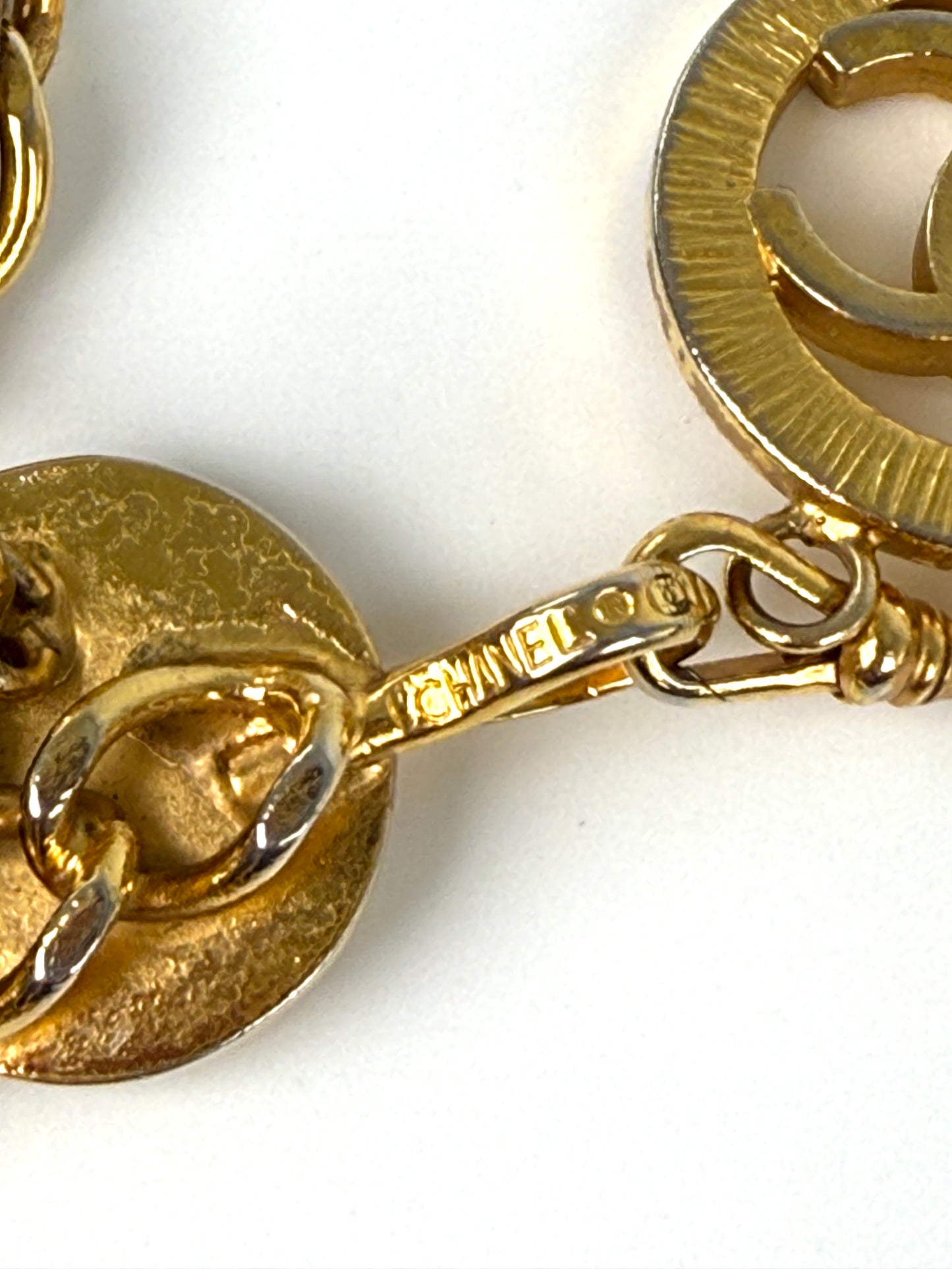 Vintage CHANEL Gold Chain Link Beige Leather 1984 CC Belt