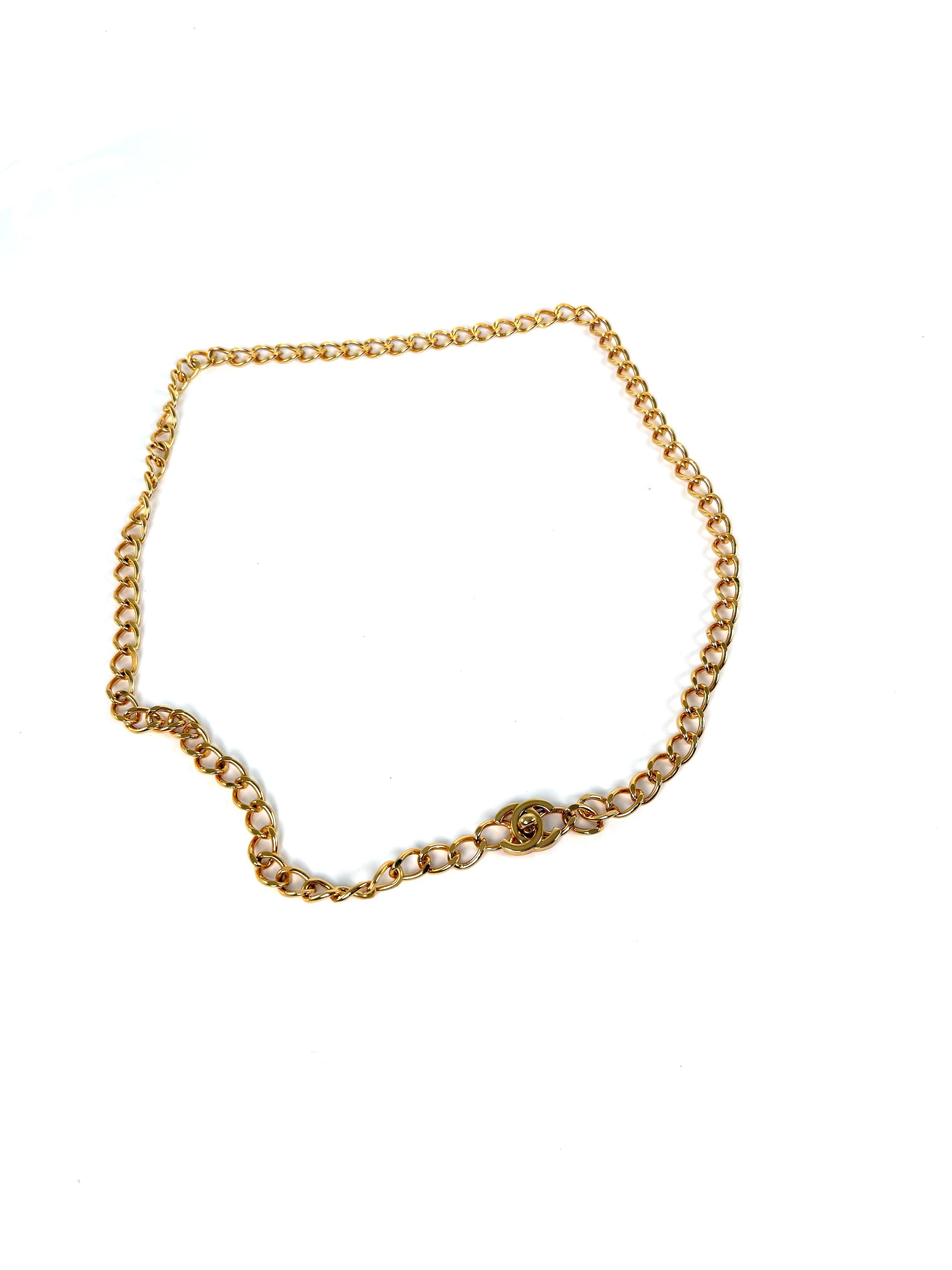 Vintage CHANEL Turn lock Gold Chain Link CC Waist Belt Necklace