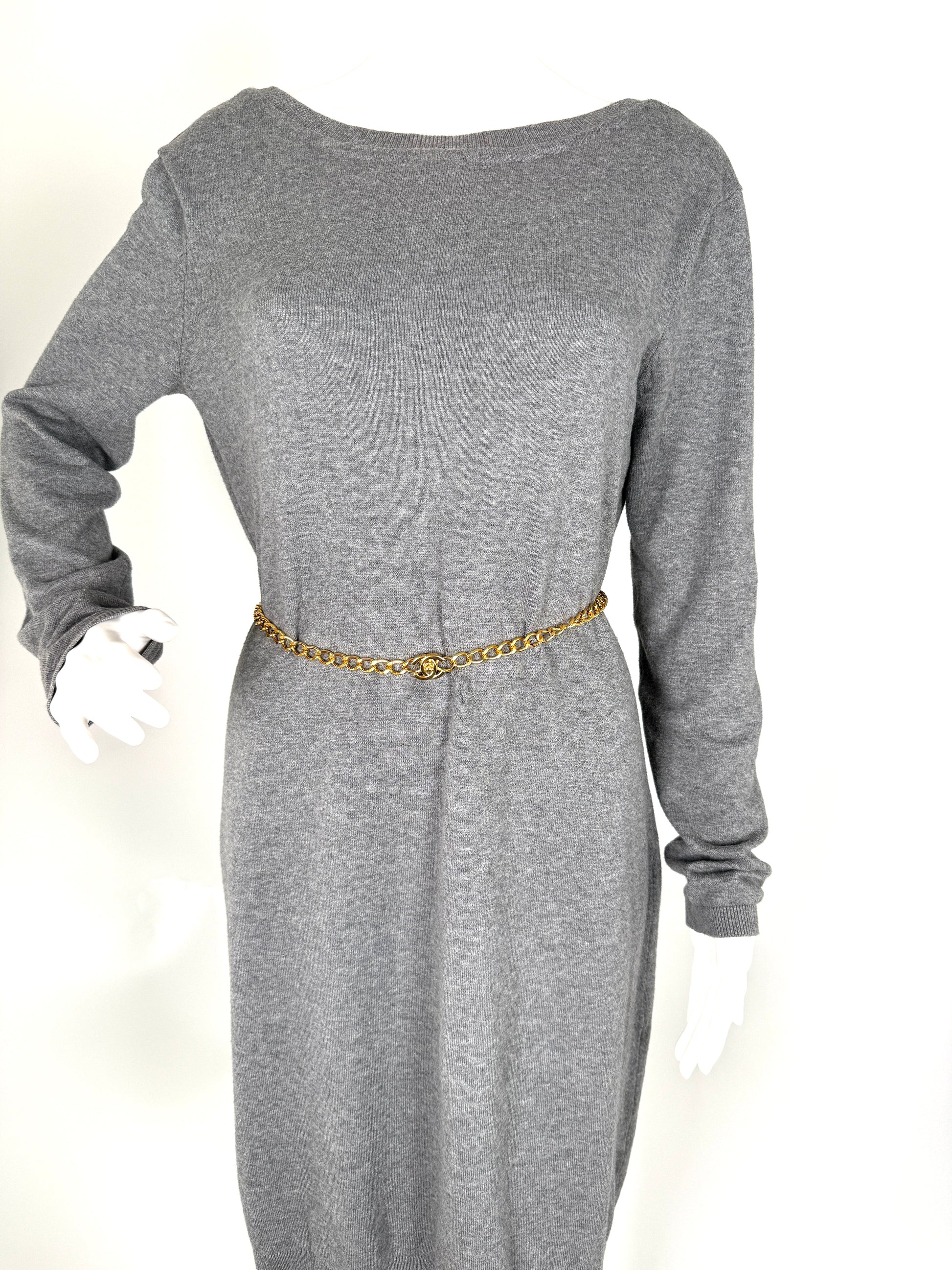 Vintage CHANEL Turn lock Gold Chain Link CC Waist Belt Necklace
