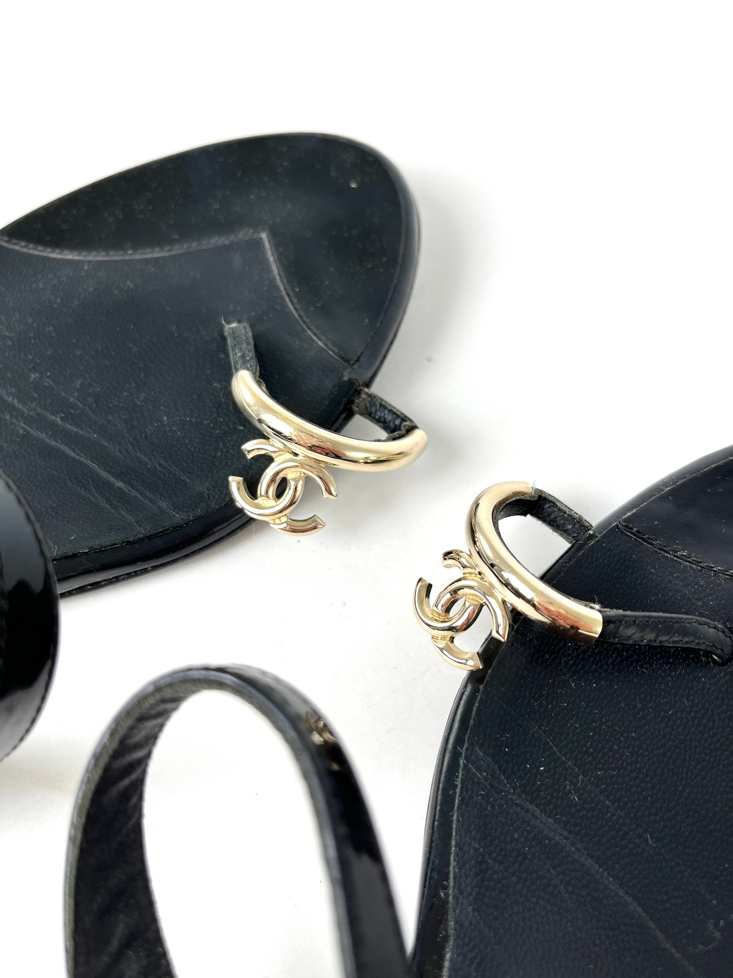 CHANEL Black CC Logo Leather Slip on Sandals 41.5 10.5