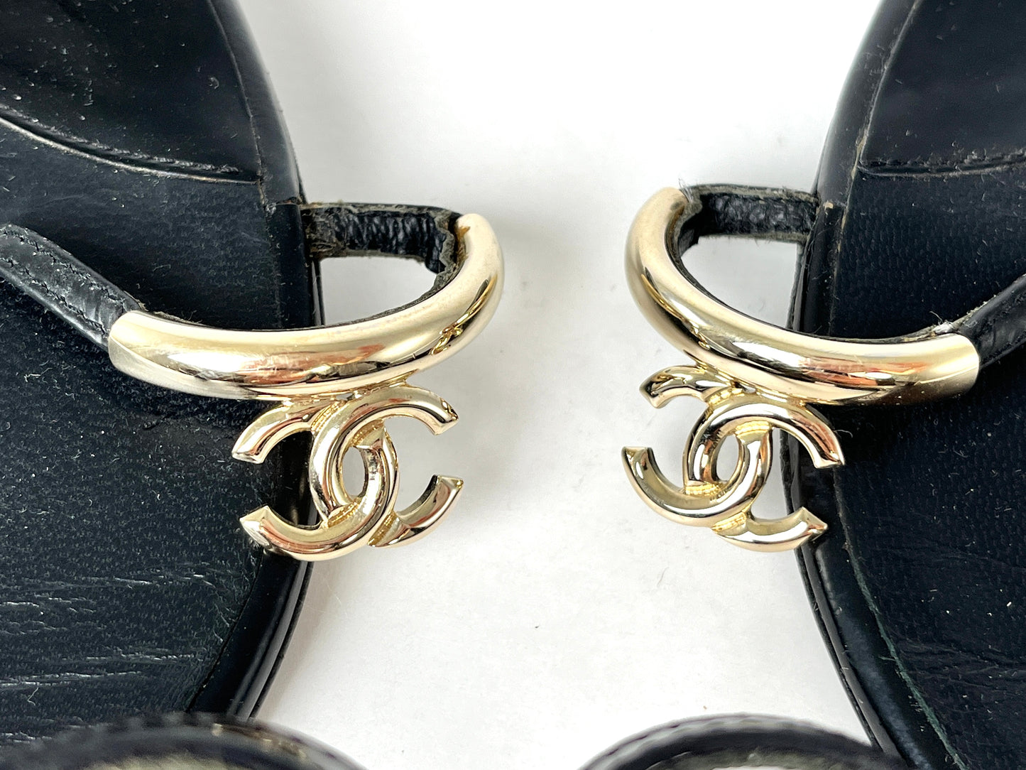 CHANEL Black CC Logo Leather Slip on Sandals 41.5 10.5