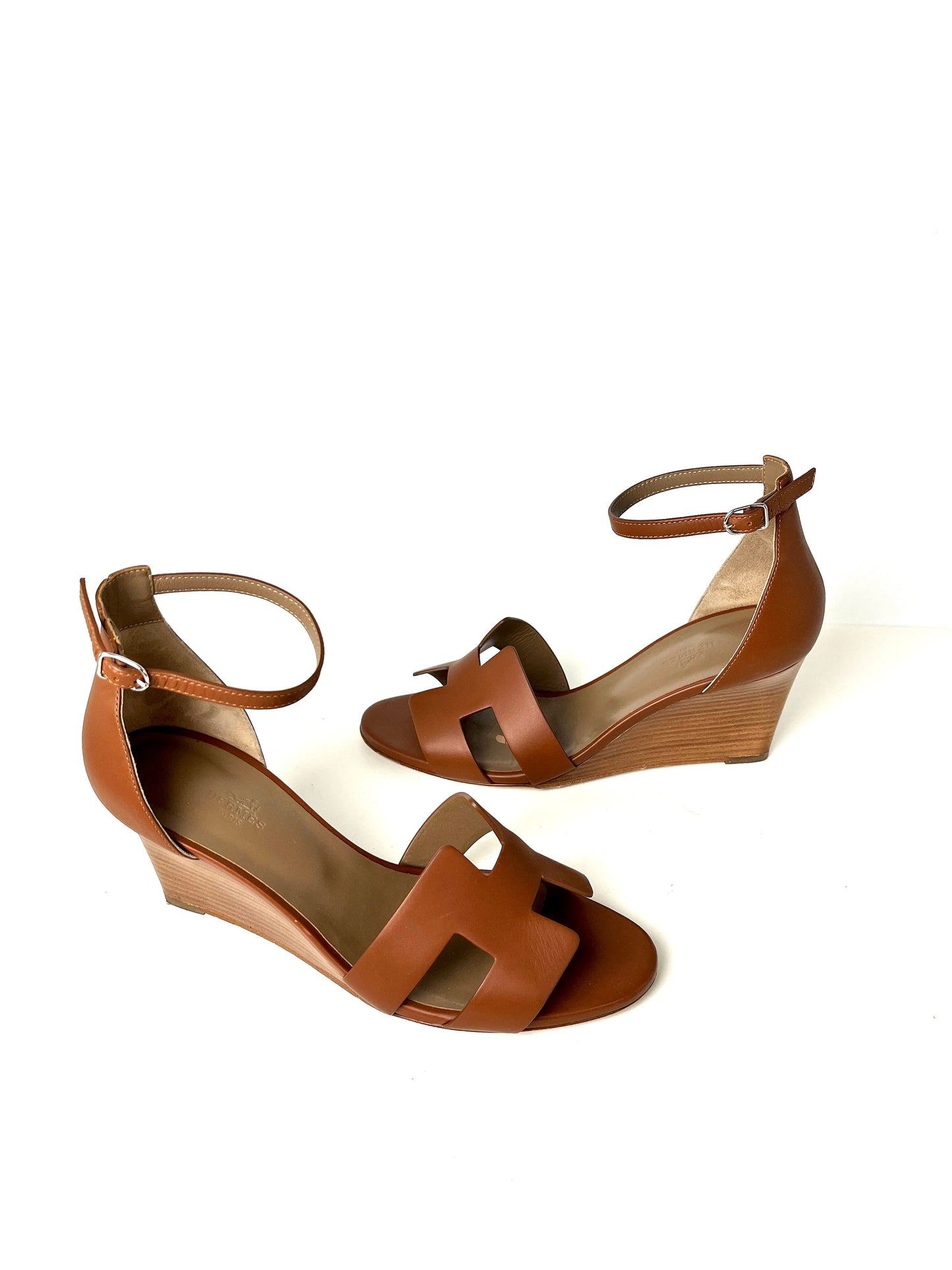 HERMES Legend Gold Wedge Heel Sandals 41 10.5