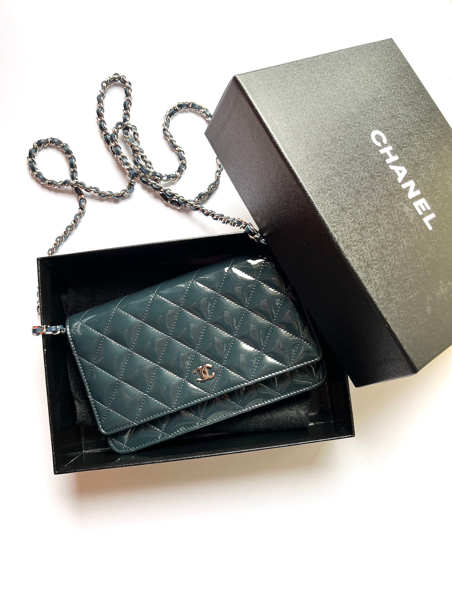 CHANEL 14C WOC Wallet on Chain Navy Blue Patent Leather Crossbody Bag