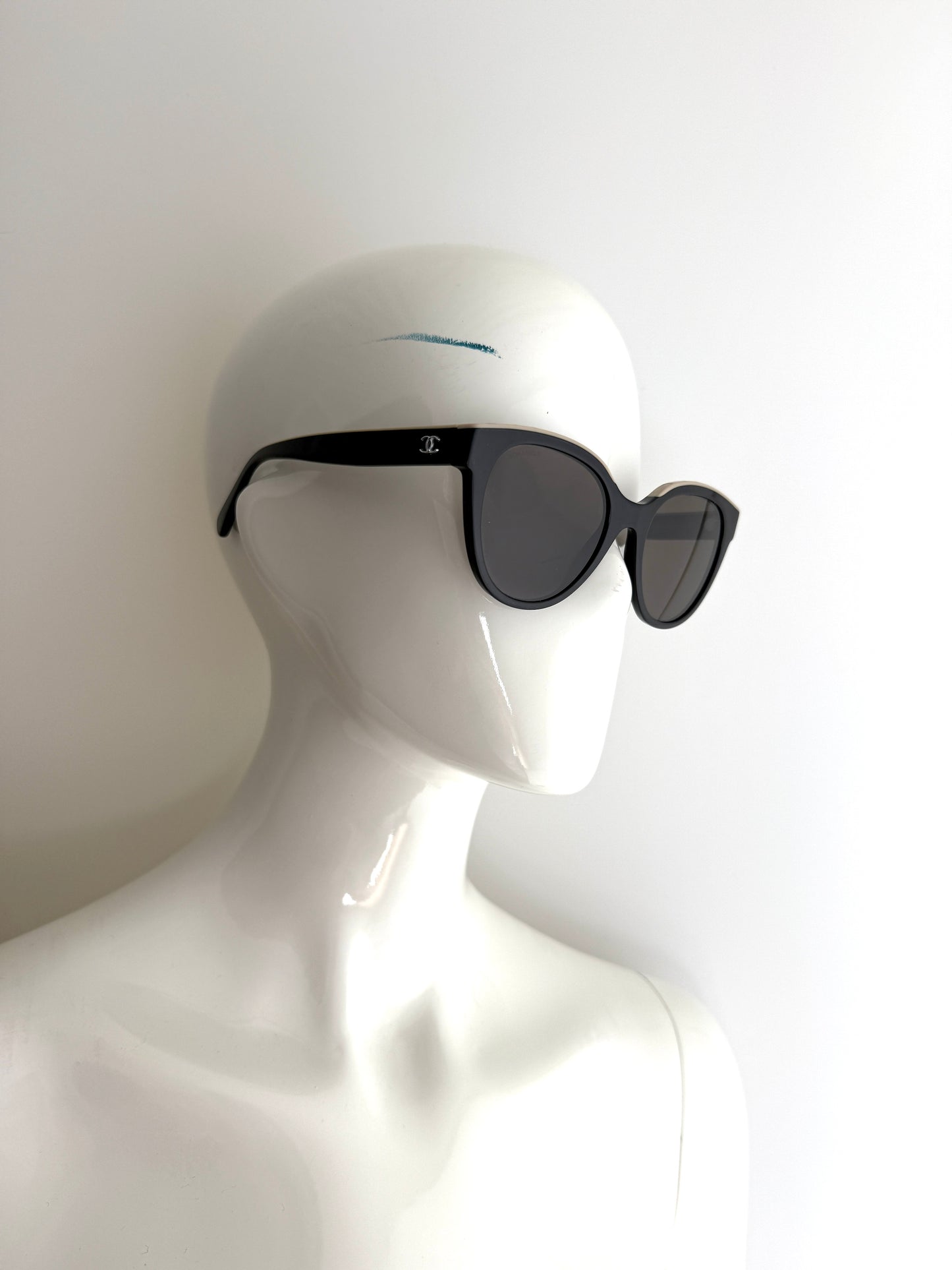 CHANEL 5414 Butterfly Acetate Black Beige Sunglasses