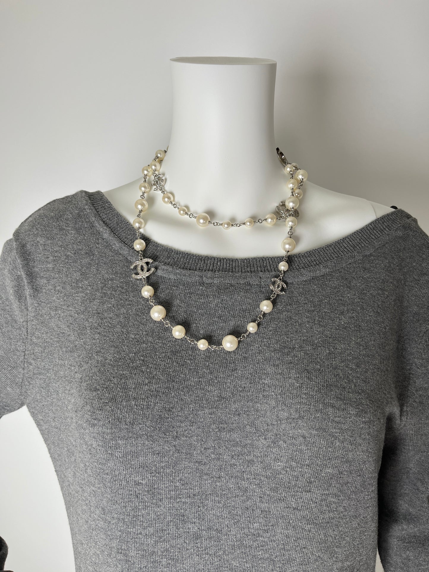 CHANEL Faux Pearl and Strass 2020 CC Long Station Classic Necklace