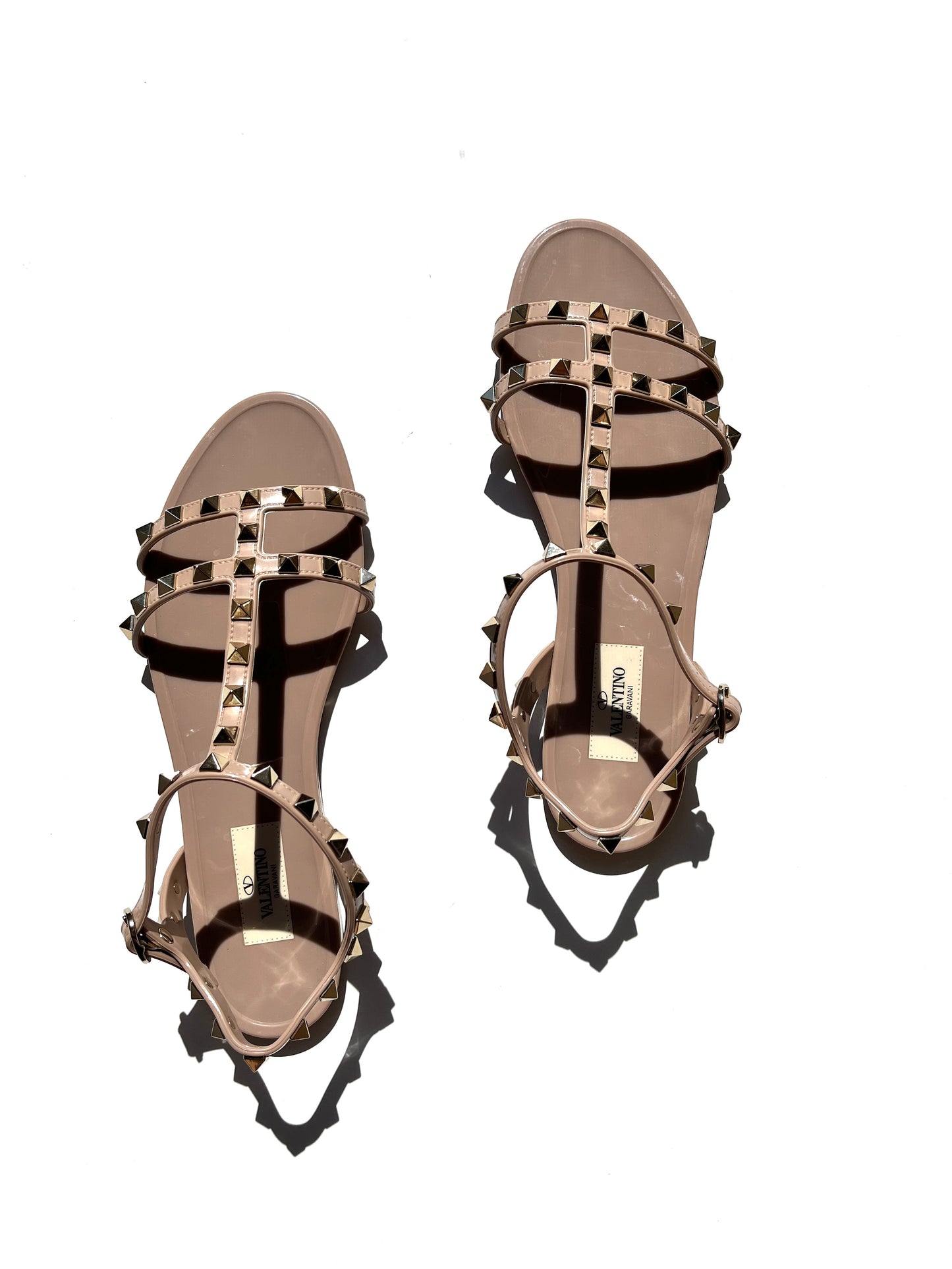 New Valentino Rockstud Poudre Beige Studded Rubber Flat Sandals 39 8.5