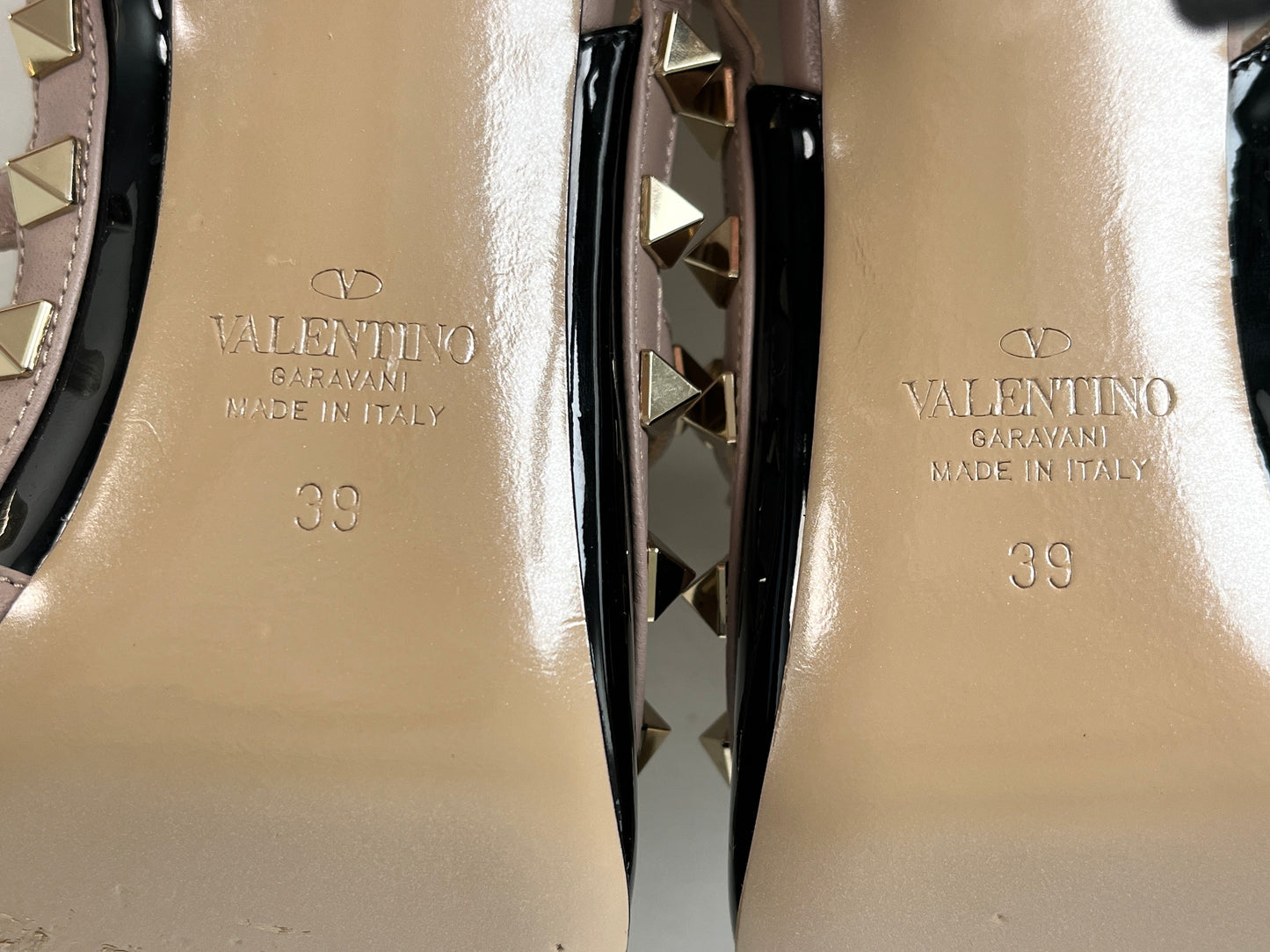 Valentino Rockstud Studded Black Patent Beige Leather 100mm Pumps 39 8.5