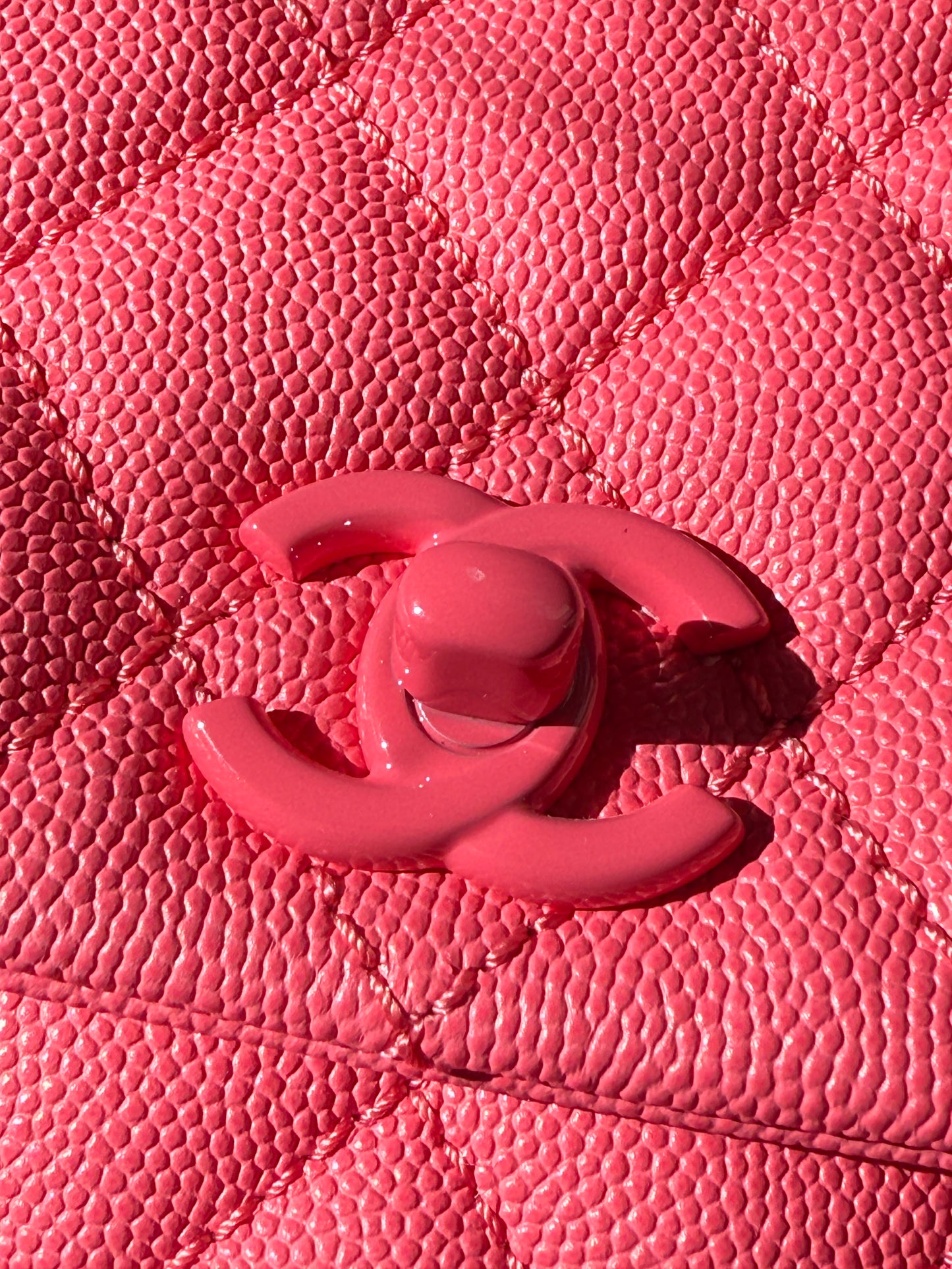 CHANEL Coco Handle Incognito Monochrome Extra Mini Pink Quilted Caviar Flap Crossbody Bag