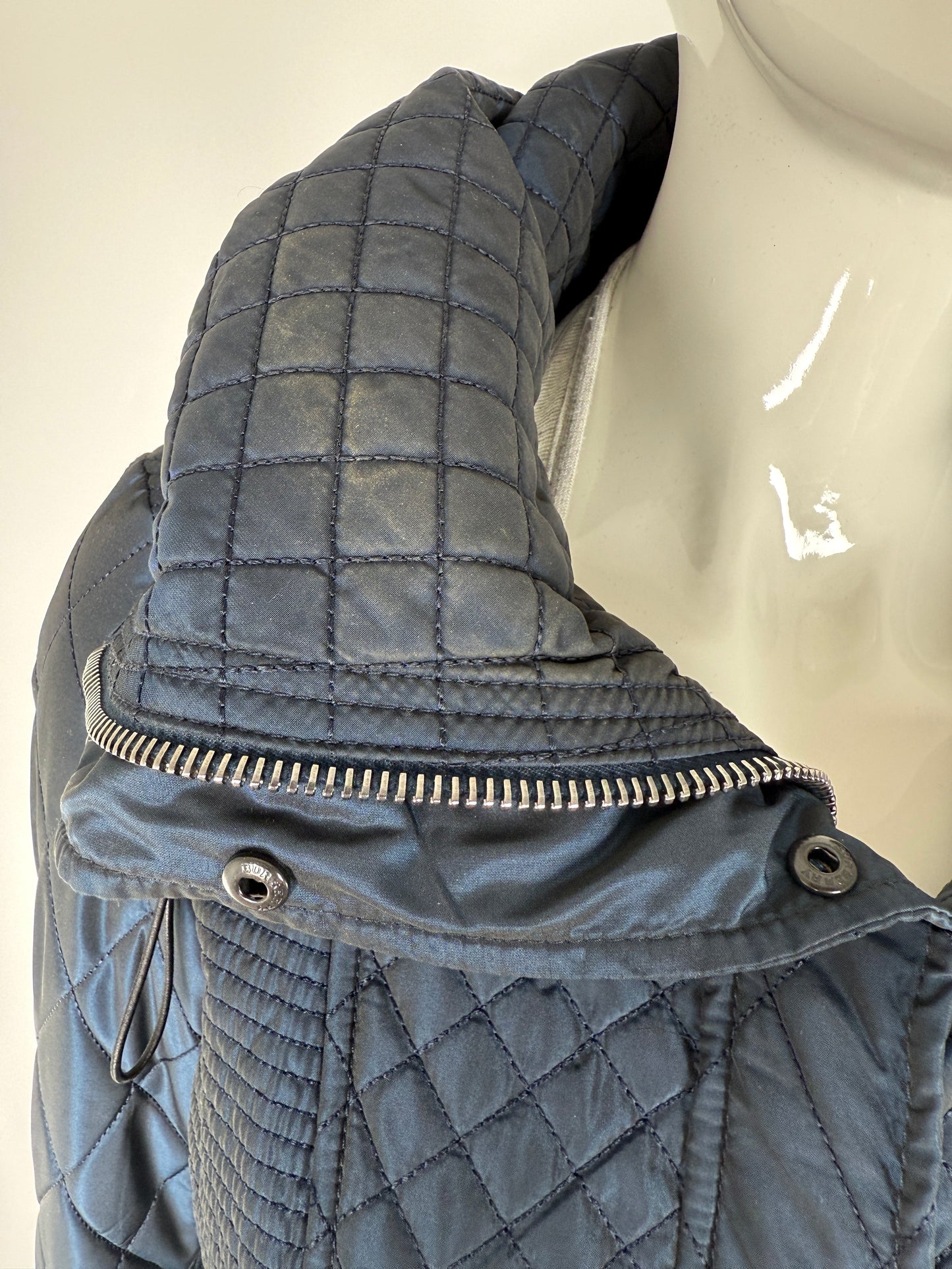 Burberry London Navy Blue Collared Quilted Jacket 42 8