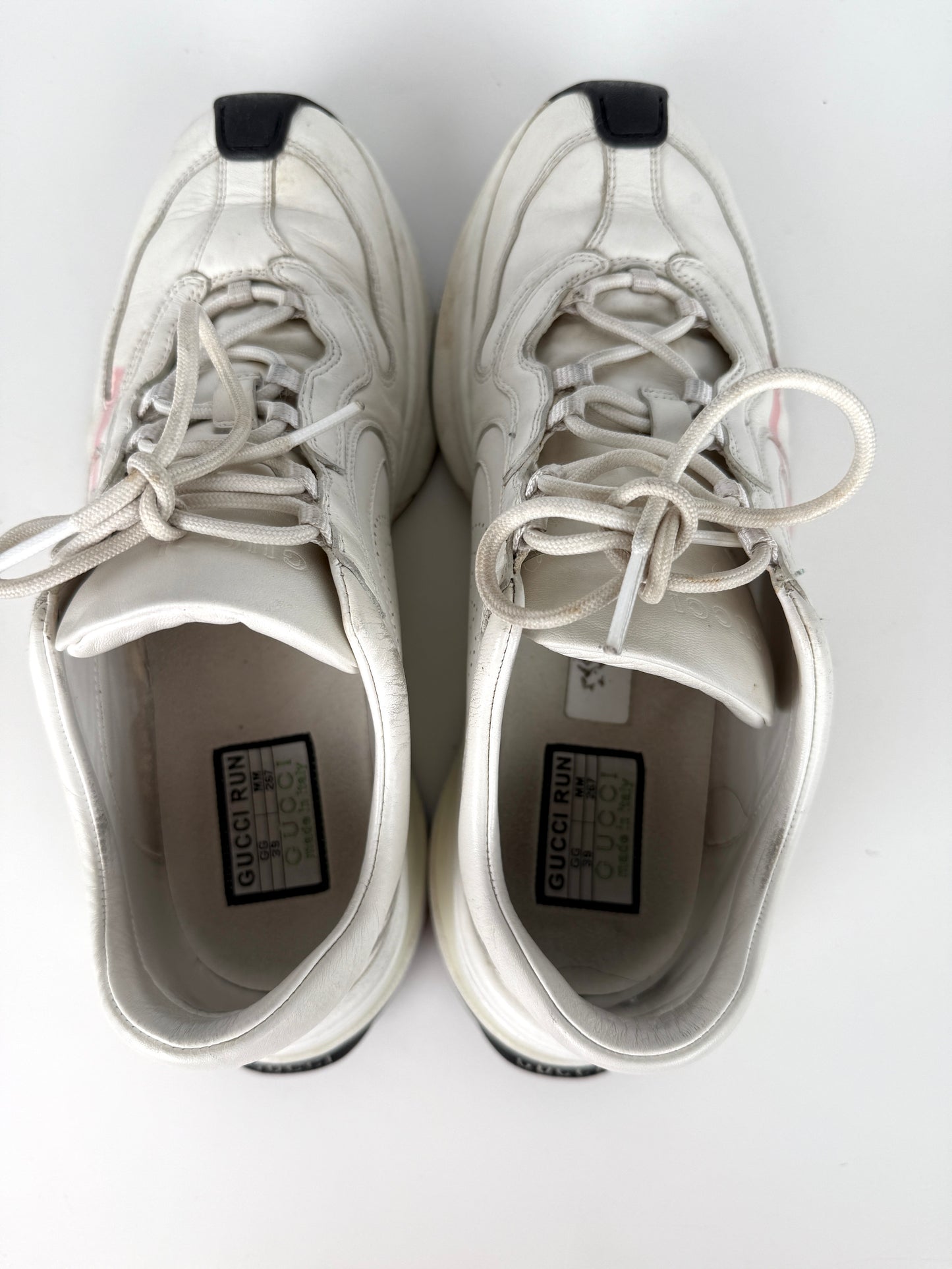 GUCCI White Interlocking G Run Ultralight Plutone Leather GG Sneakers 39, 8.5