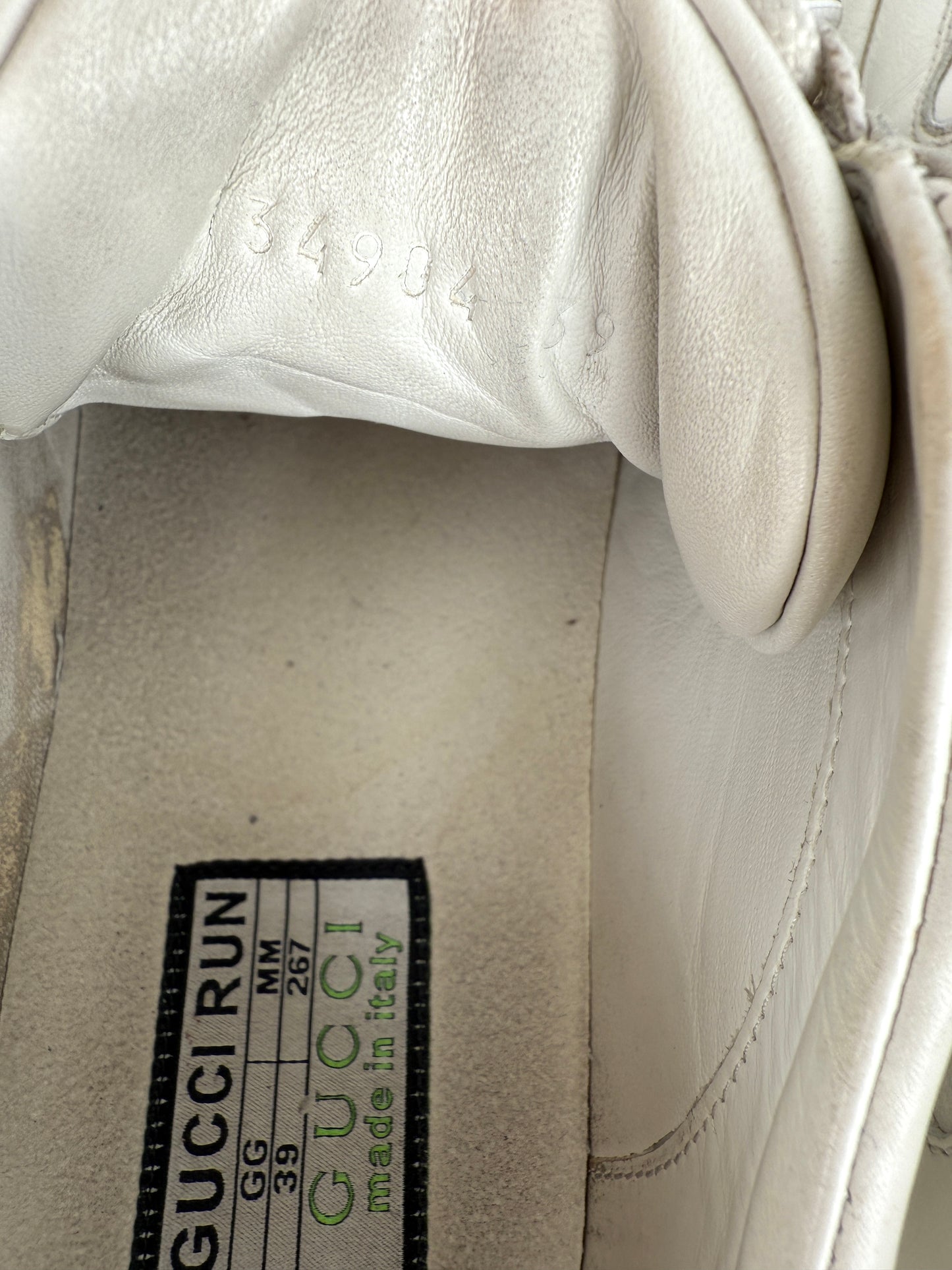 GUCCI White Interlocking G Run Ultralight Plutone Leather GG Sneakers 39, 8.5