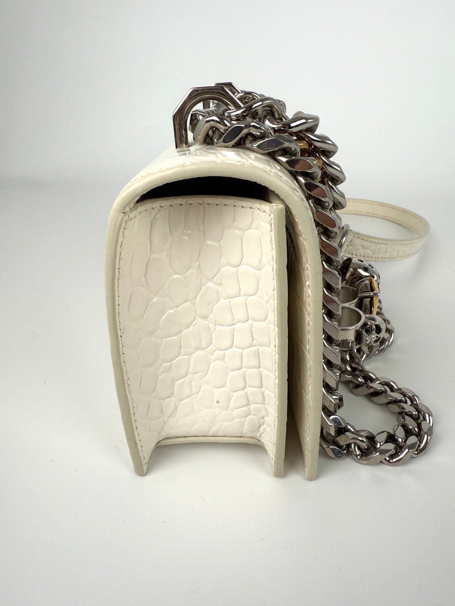 Alexander McQueen Jeweled Chain Link Skull Knuckle White Crossbody Mini Clutch