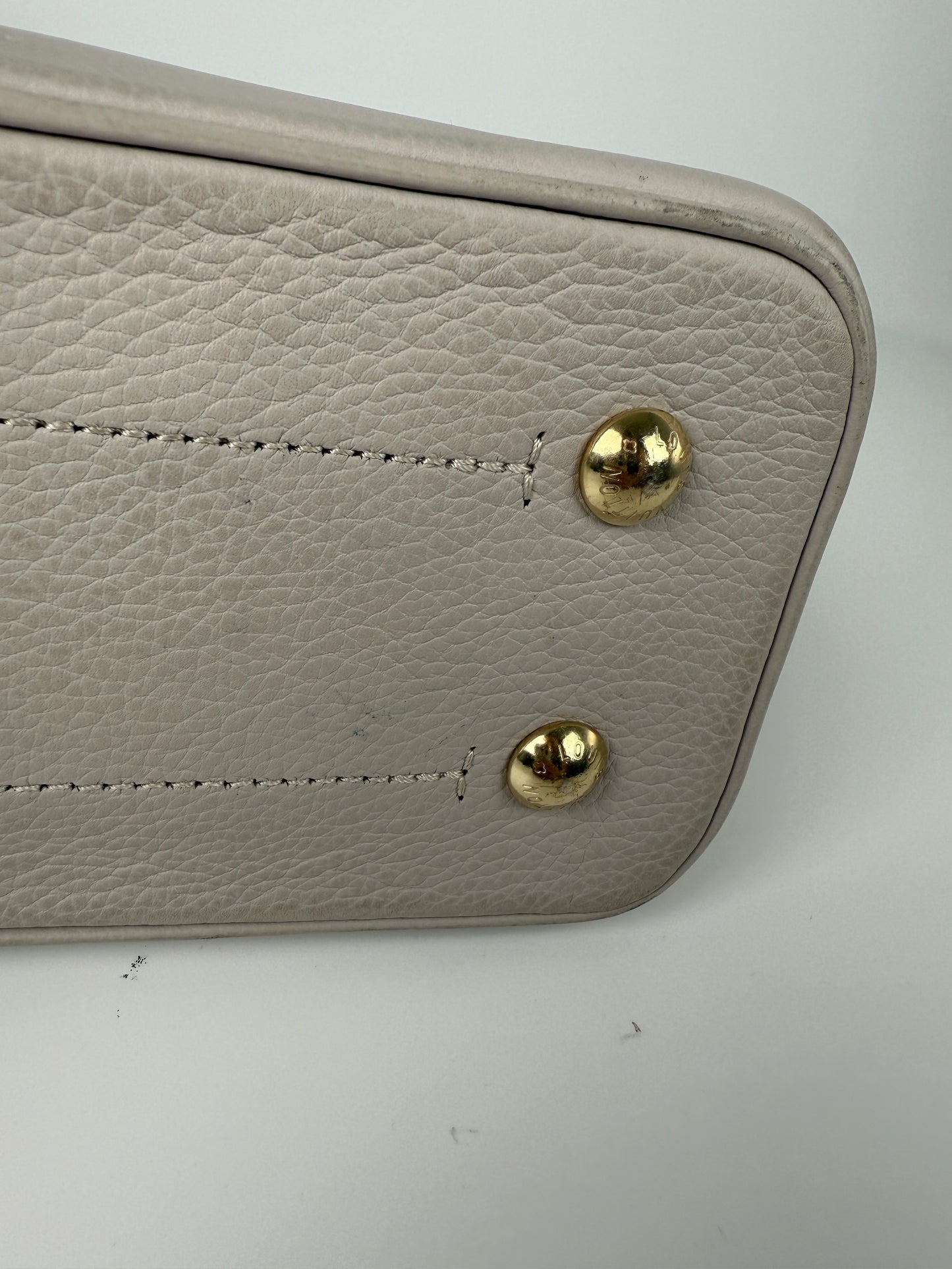 Louis Vuitton Flore NM Mahina FM Brume Shoulder Bucket Bag