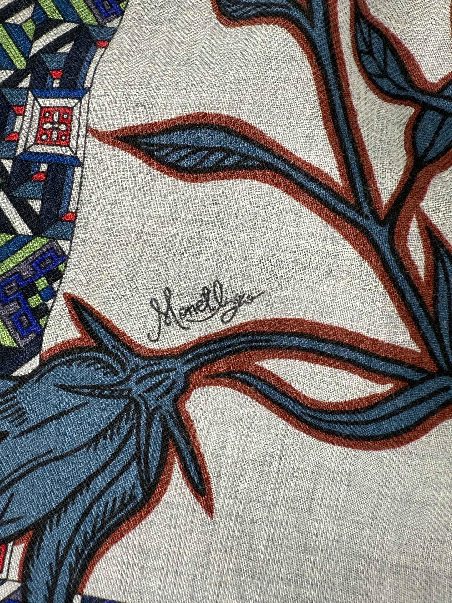 HERMES Le Jaguar Et Le Colibri Gris Chine Bleu Acajou Cashmere 140 Shawl Scarf