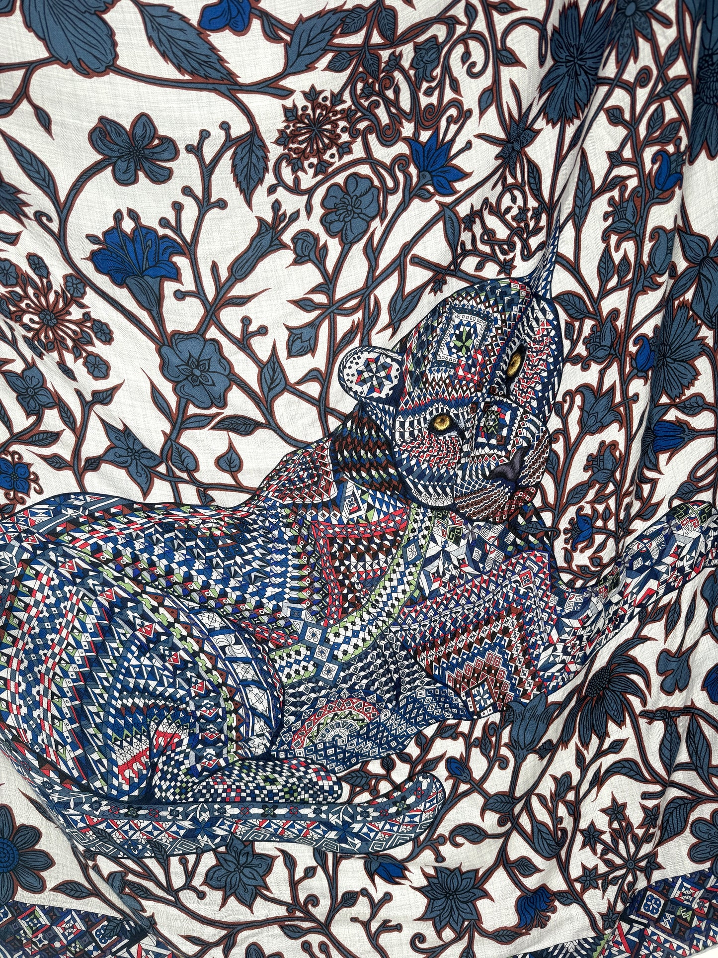 HERMES Le Jaguar Et Le Colibri Gris Chine Bleu Acajou Cashmere 140 Shawl Scarf