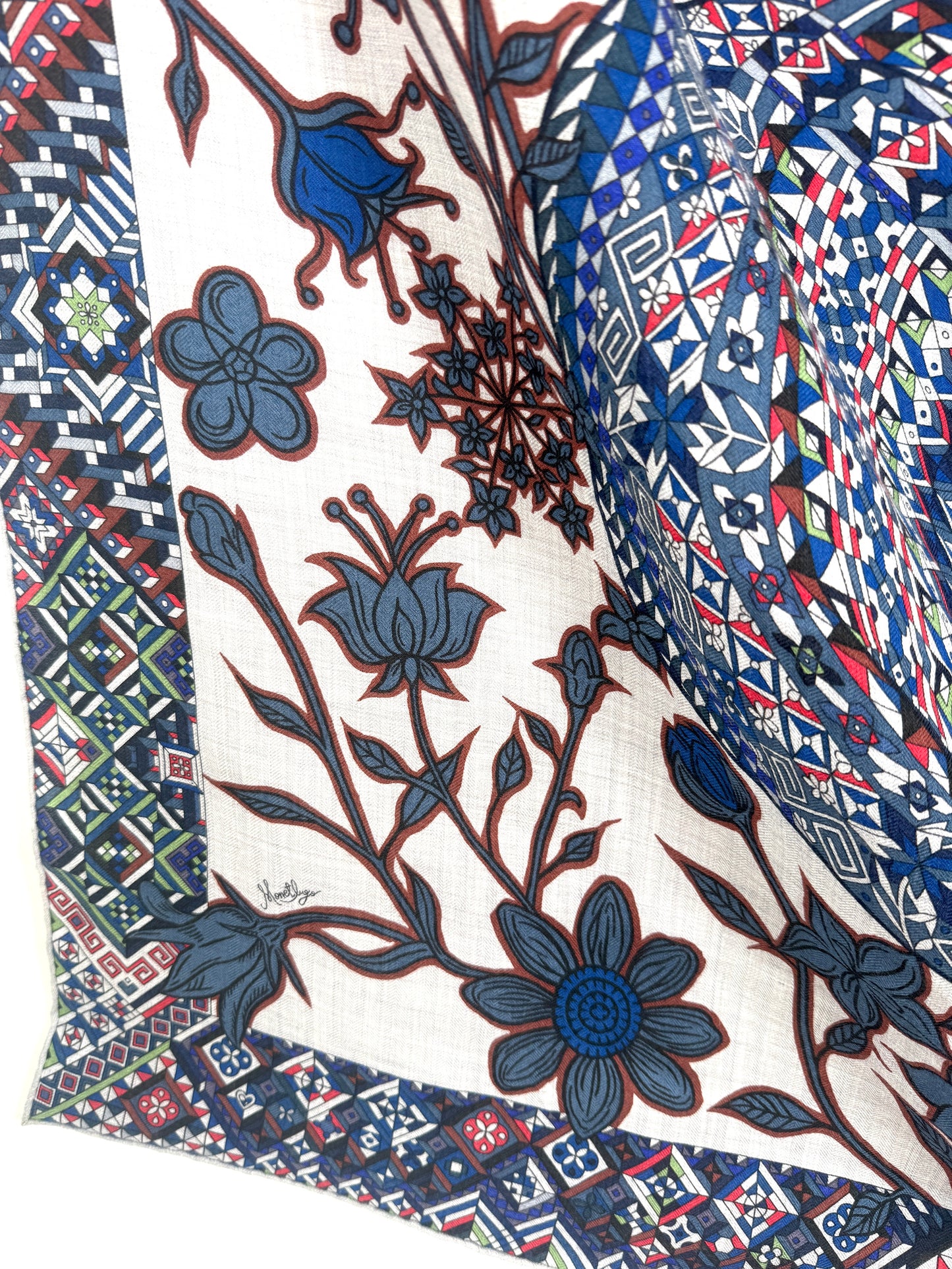 HERMES Le Jaguar Et Le Colibri Gris Chine Bleu Acajou Cashmere 140 Shawl Scarf