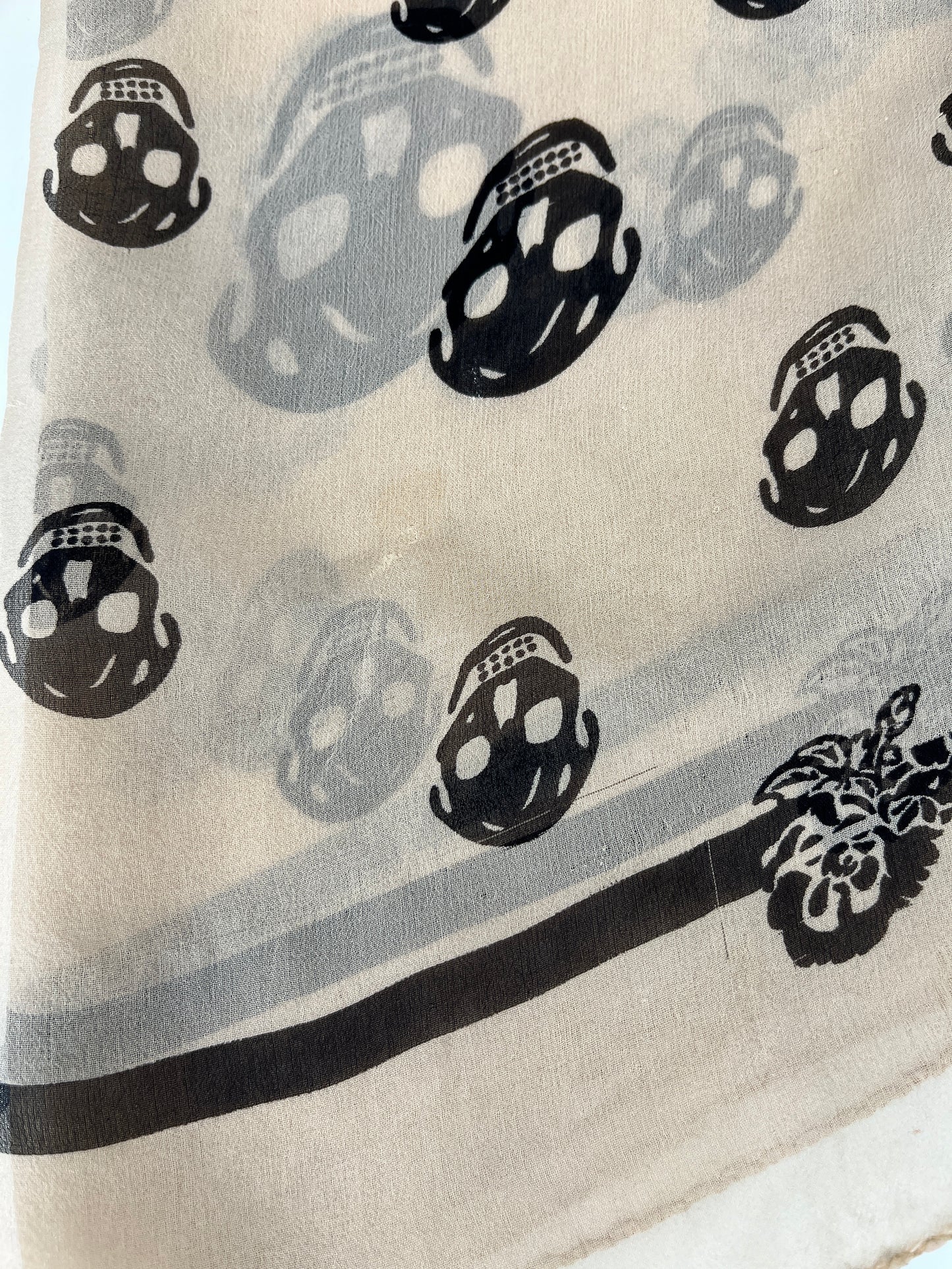 Alexander McQueen Skull Print Beige Black Silk Scarf