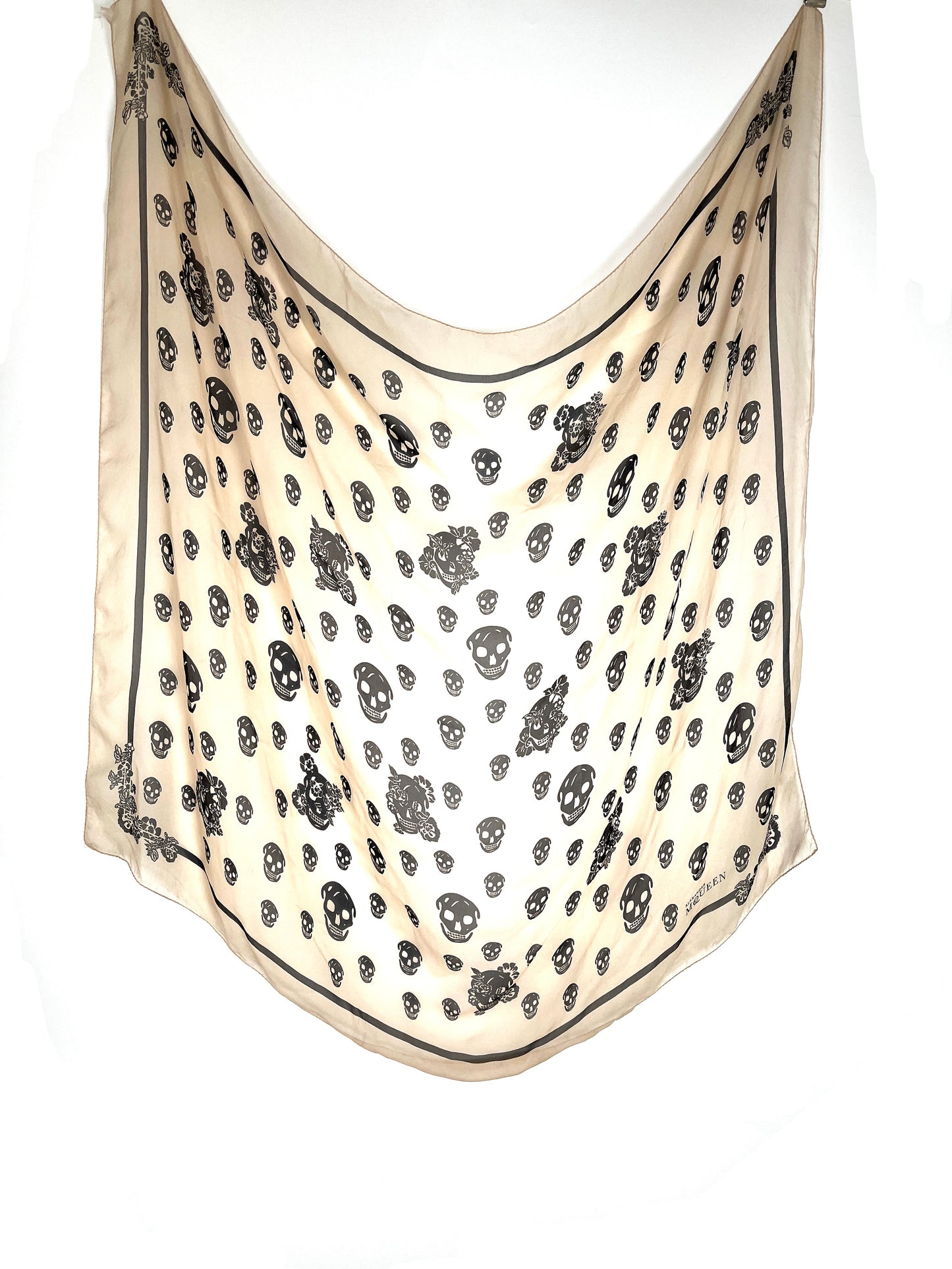 Alexander McQueen Skull Print Beige Black Silk Scarf