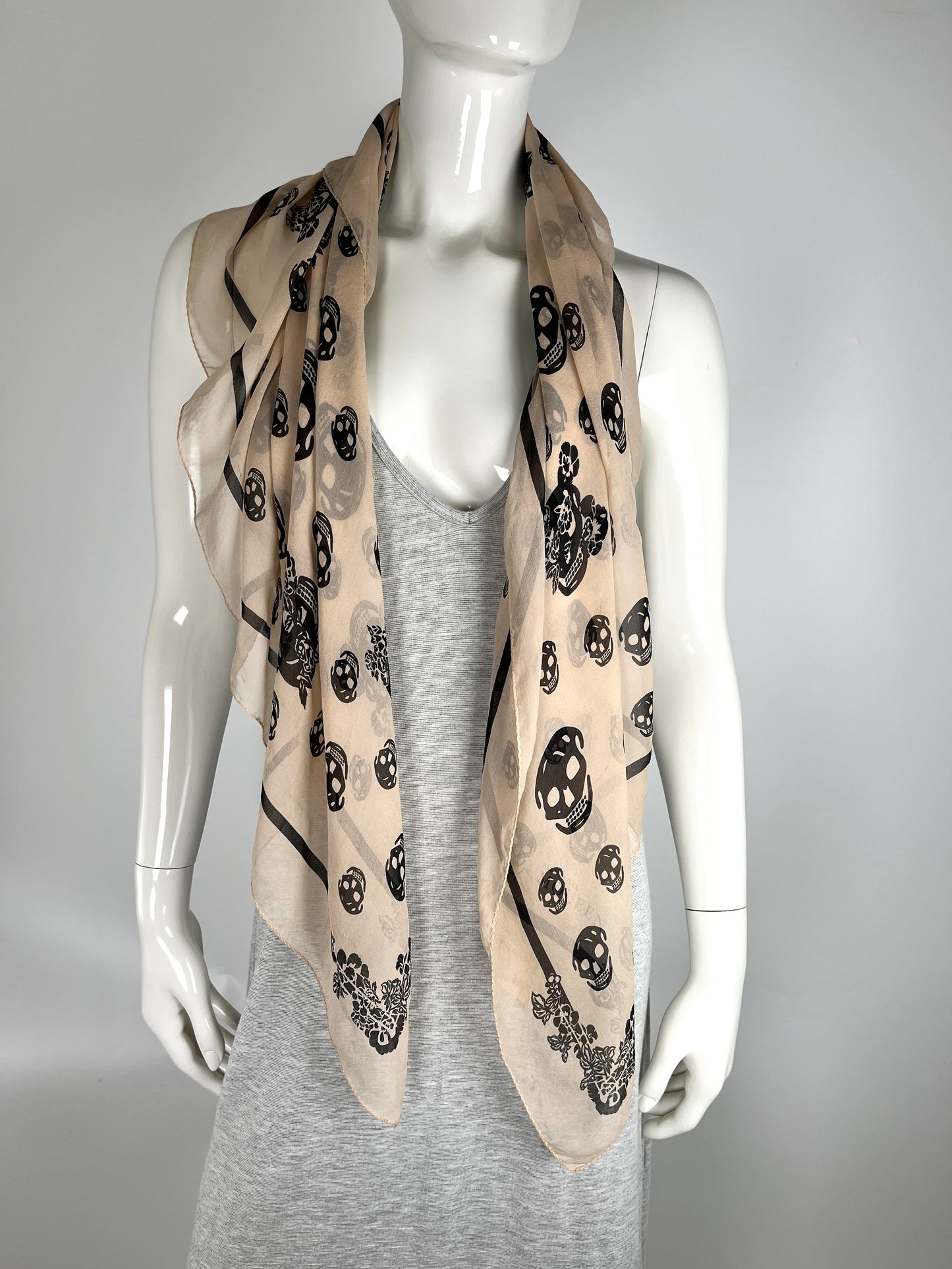Alexander McQueen Skull Print Beige Black Silk Scarf