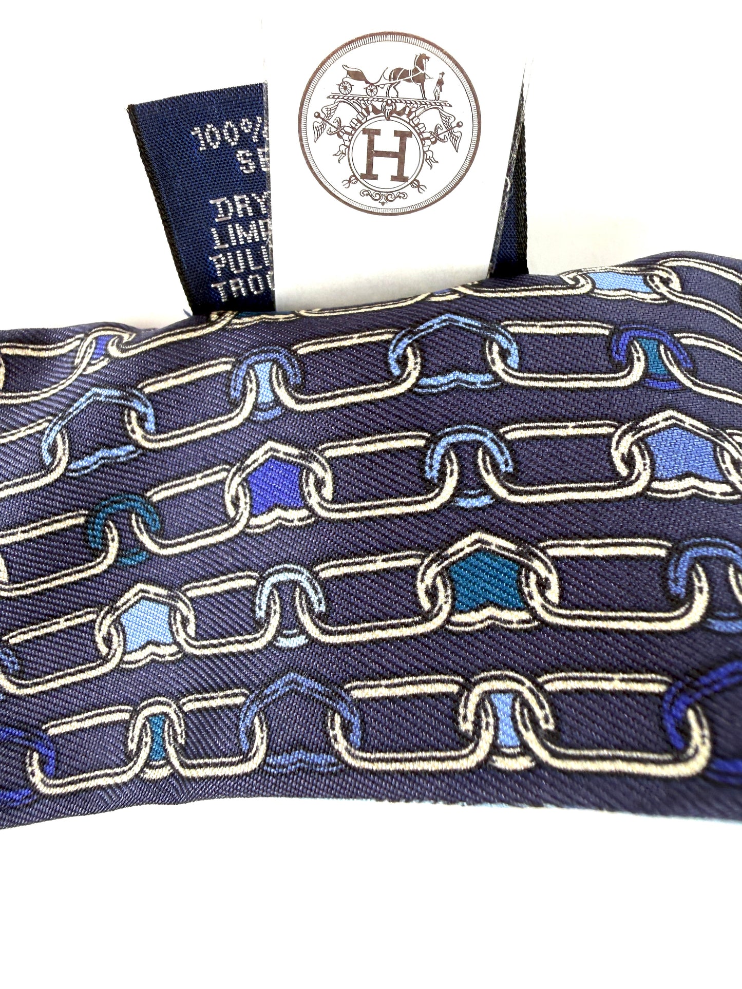 Hermes Effet Kaleidoscope Print Bleu Jean Creme Indigo Silk Twilly Scarf New