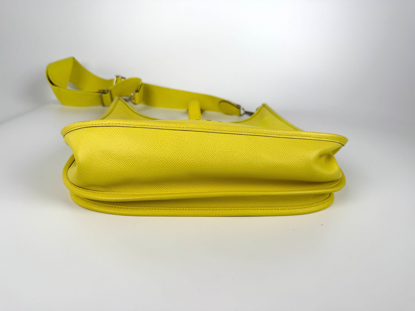 HERMES Evelyne III 33 GM Lime Yellow Epsom Leather Crossbody Bag