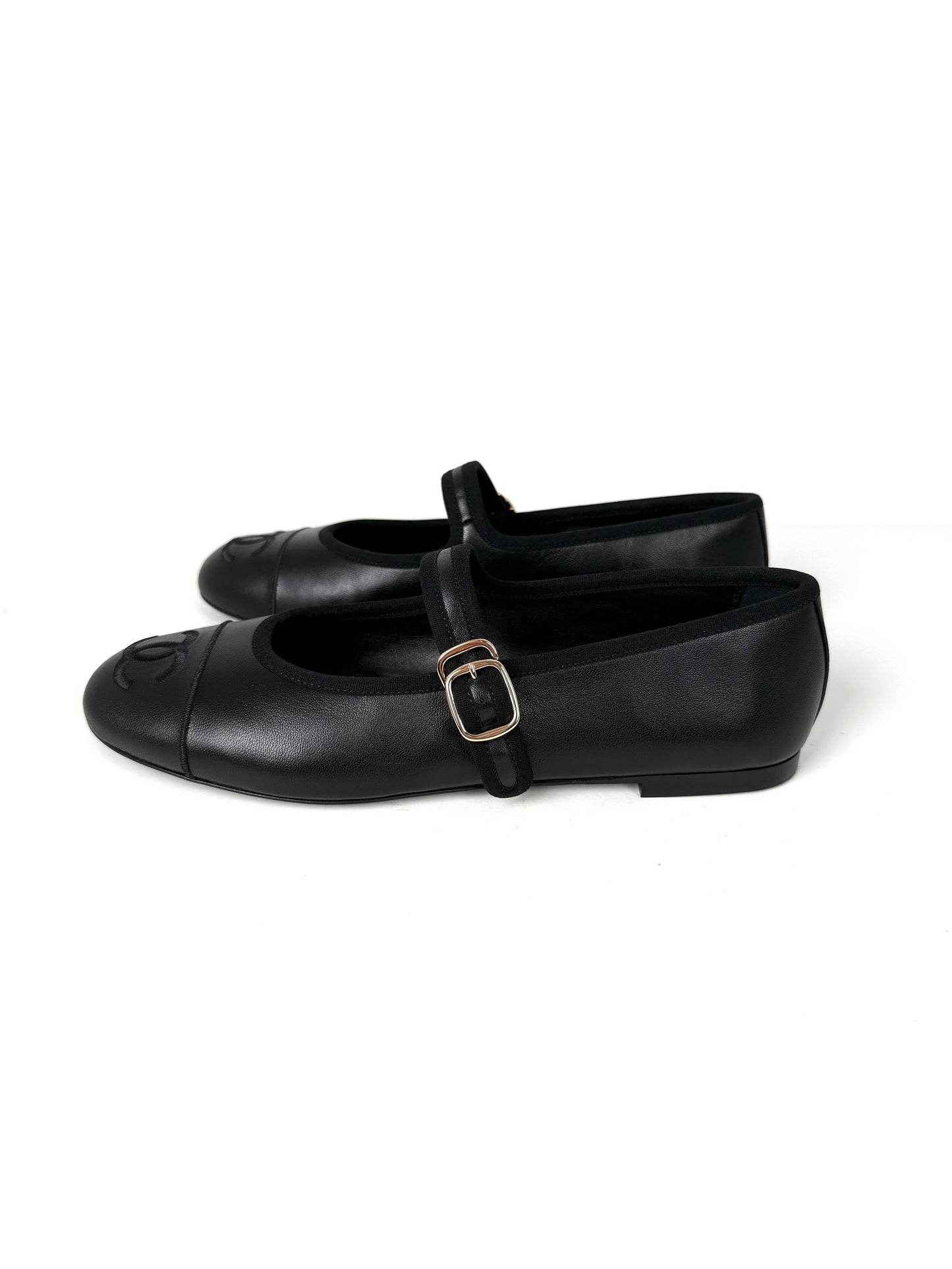 CHANEL Mary Janes 2025 Black Cap Toe CC Logo Flats 39 8