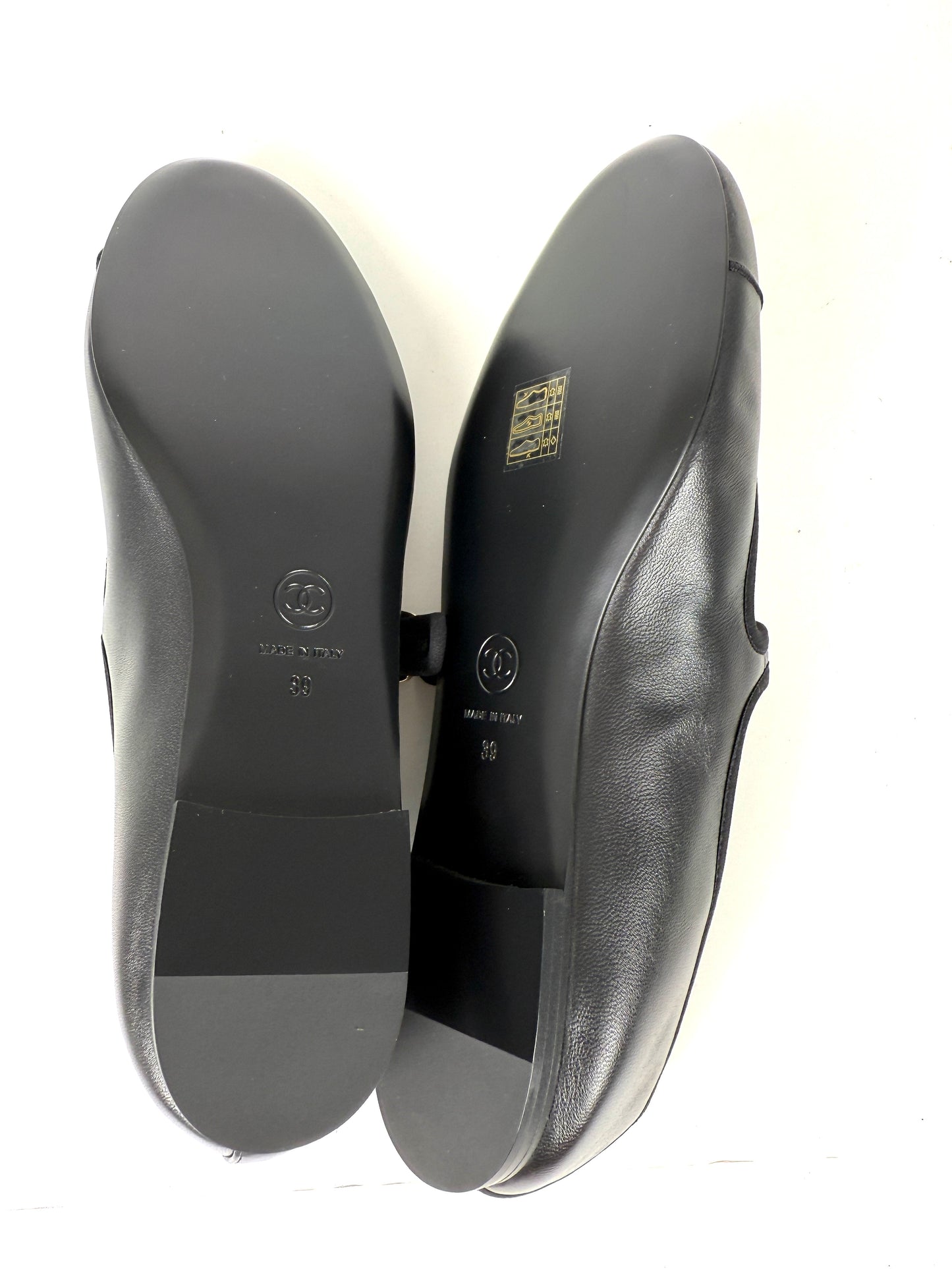 CHANEL Mary Janes 2025 Black Cap Toe CC Logo Flats 39 8