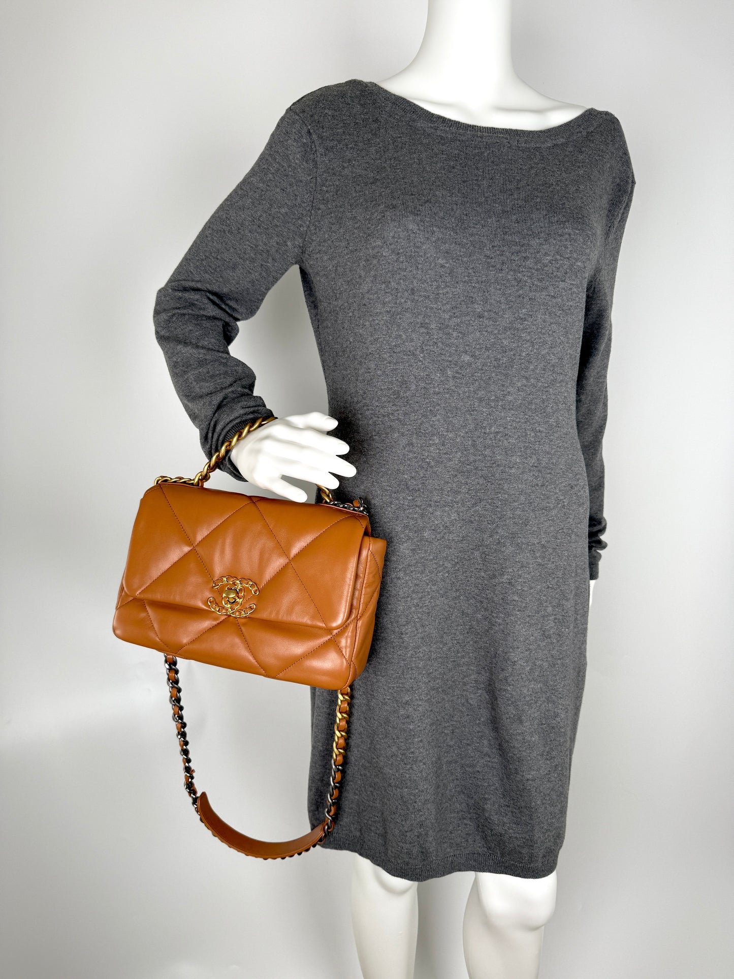 CHANEL 19 2021 Medium Carmel Brown Lambskin Gold Hardware Flap Bag