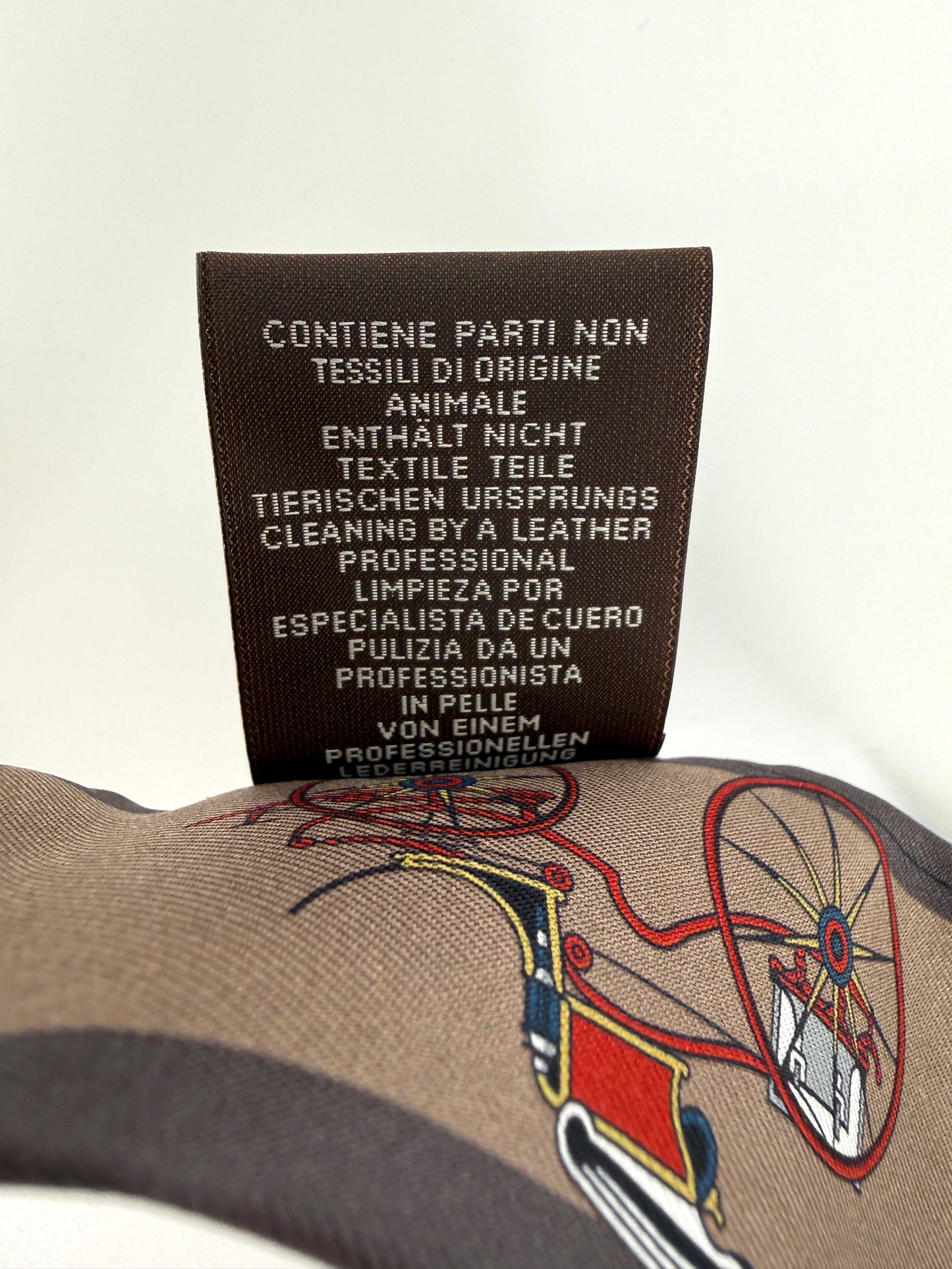 HERMES Les Voitures Nouvelles Bleu Rouge H Marron Glace Silk Calfskin Leather Fringes Twilly Scarf New
