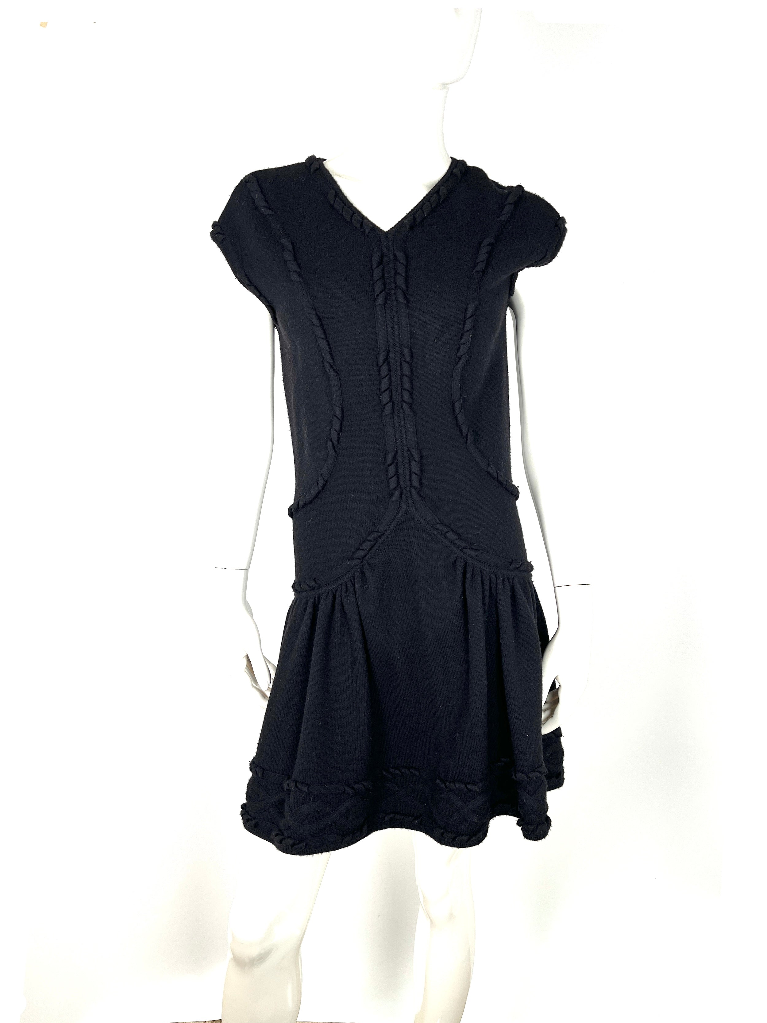 CHANEL Sleeveless Wool Cashmere Black Knee Length Dress 36 4 6 CHANEL Sleeveless Wool Cashmere Black Knee Length Dress 36 4 6