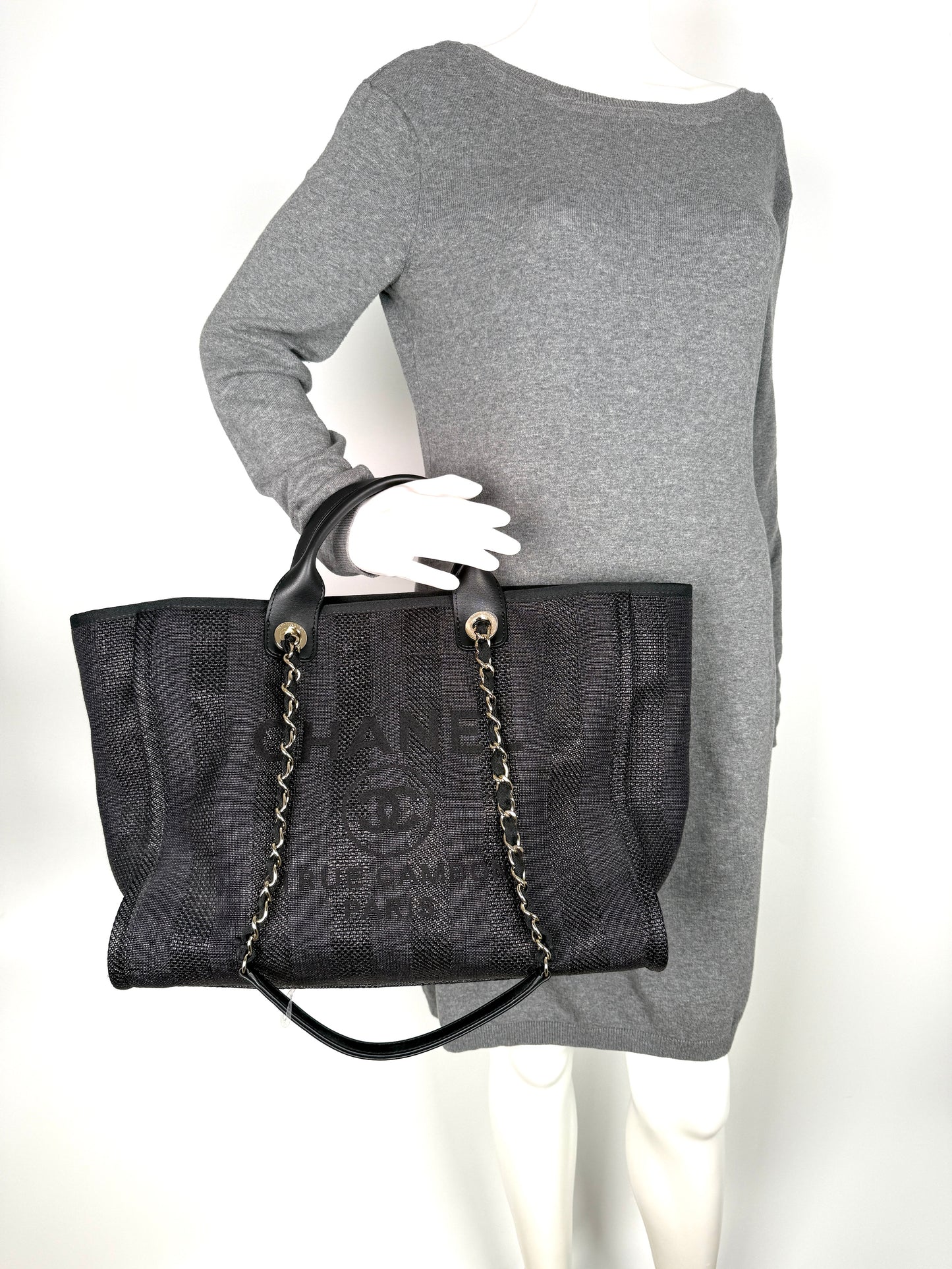 CHANEL Deauville Straw Raffia Black Large Shopping Tote Designer bag