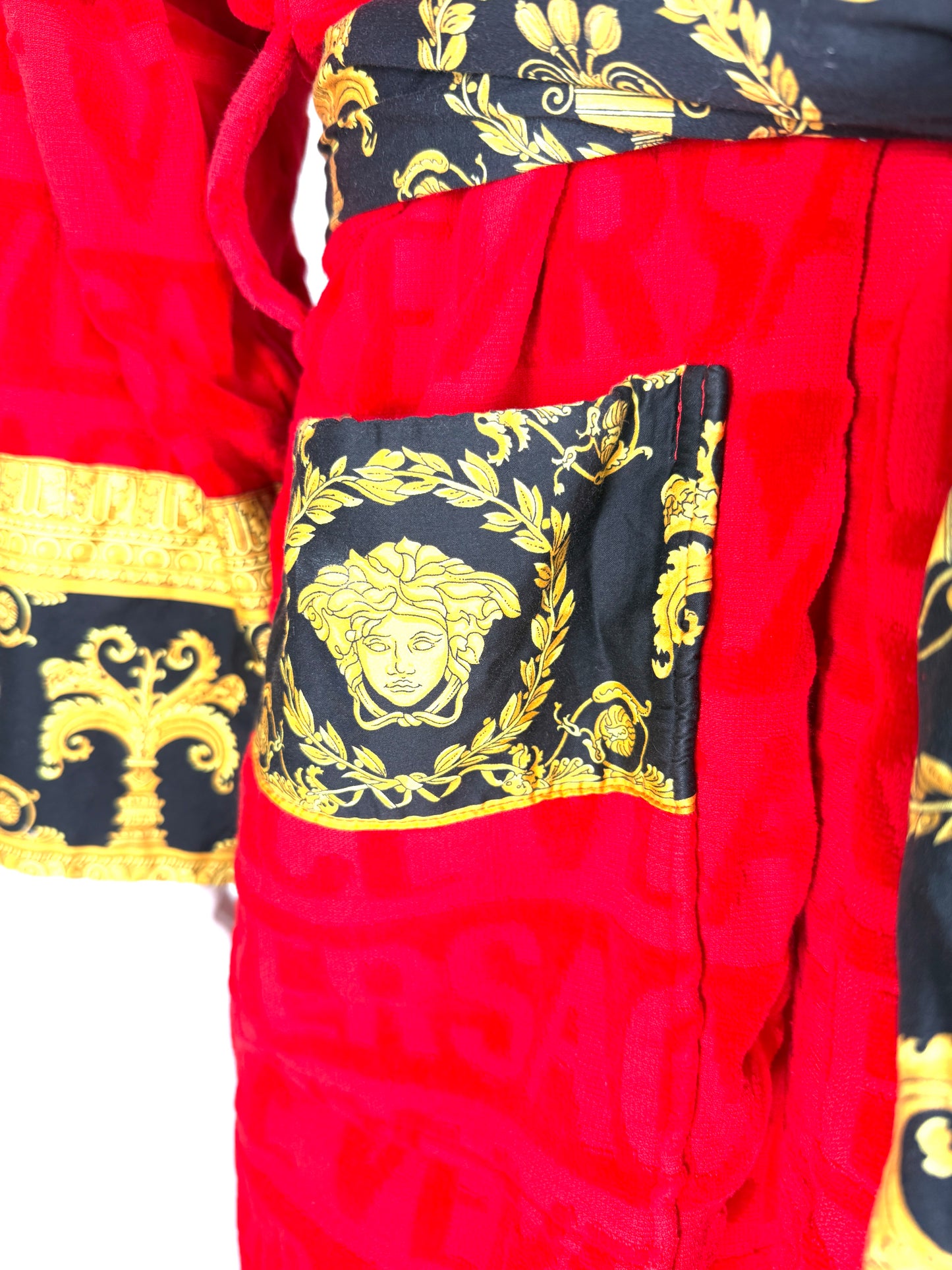 Versace Medusa heart Baroque Insignia Red Gold Black Printed Bath Robe Unisex M