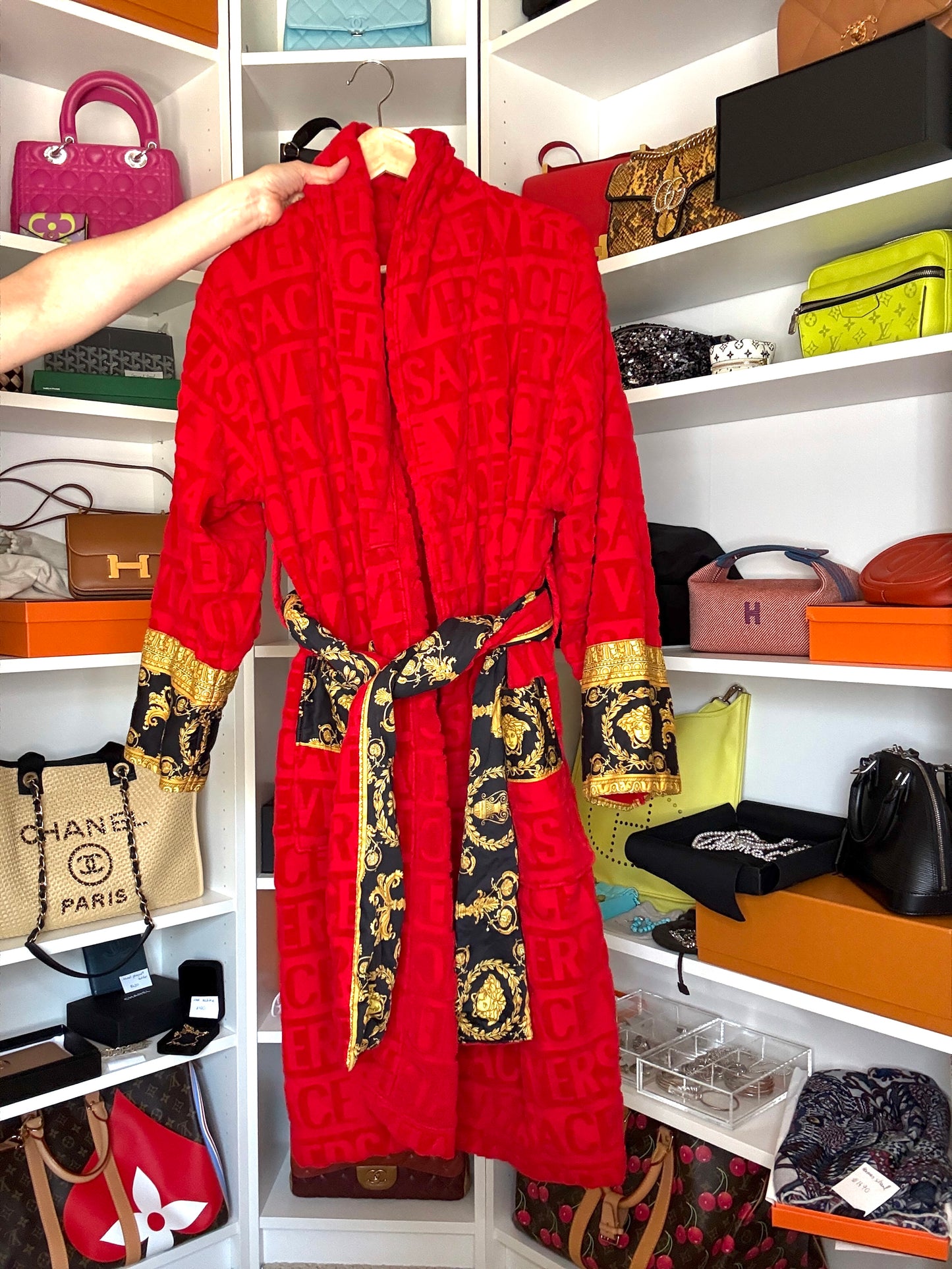 Versace Medusa heart Baroque Insignia Red Gold Black Printed Bath Robe Unisex M